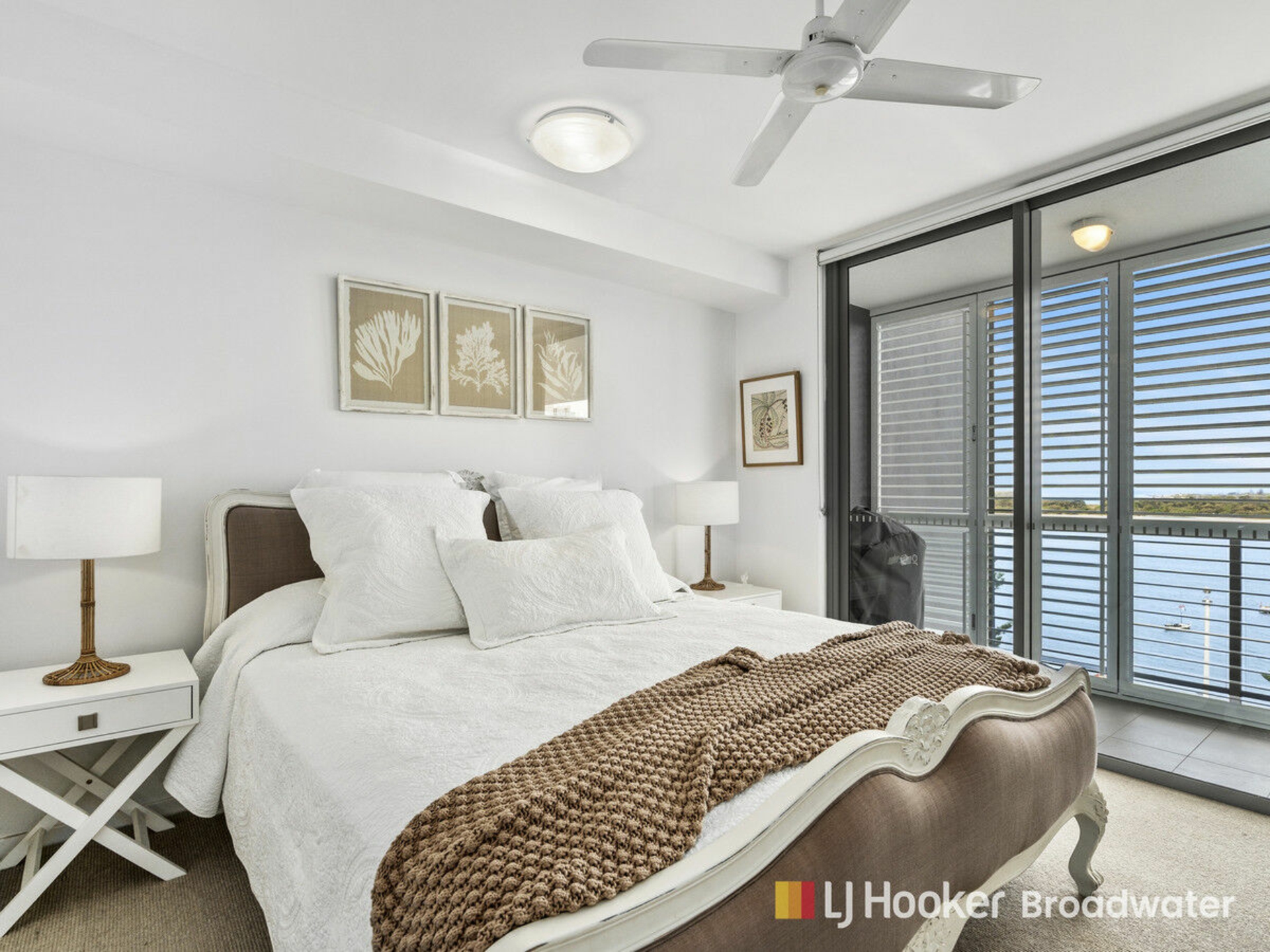 904/378 Marine Parade, LABRADOR