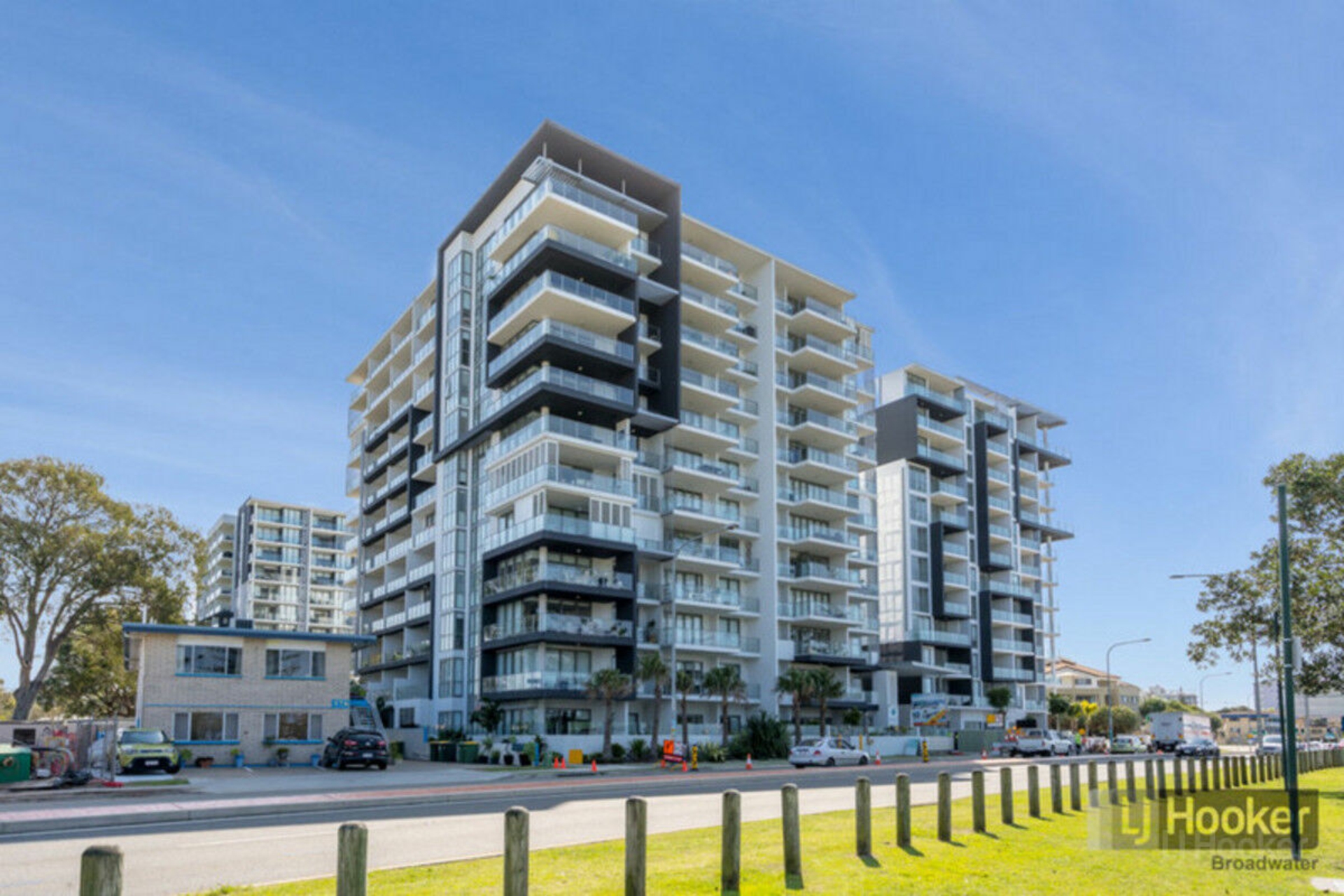 904/378 Marine Parade, LABRADOR