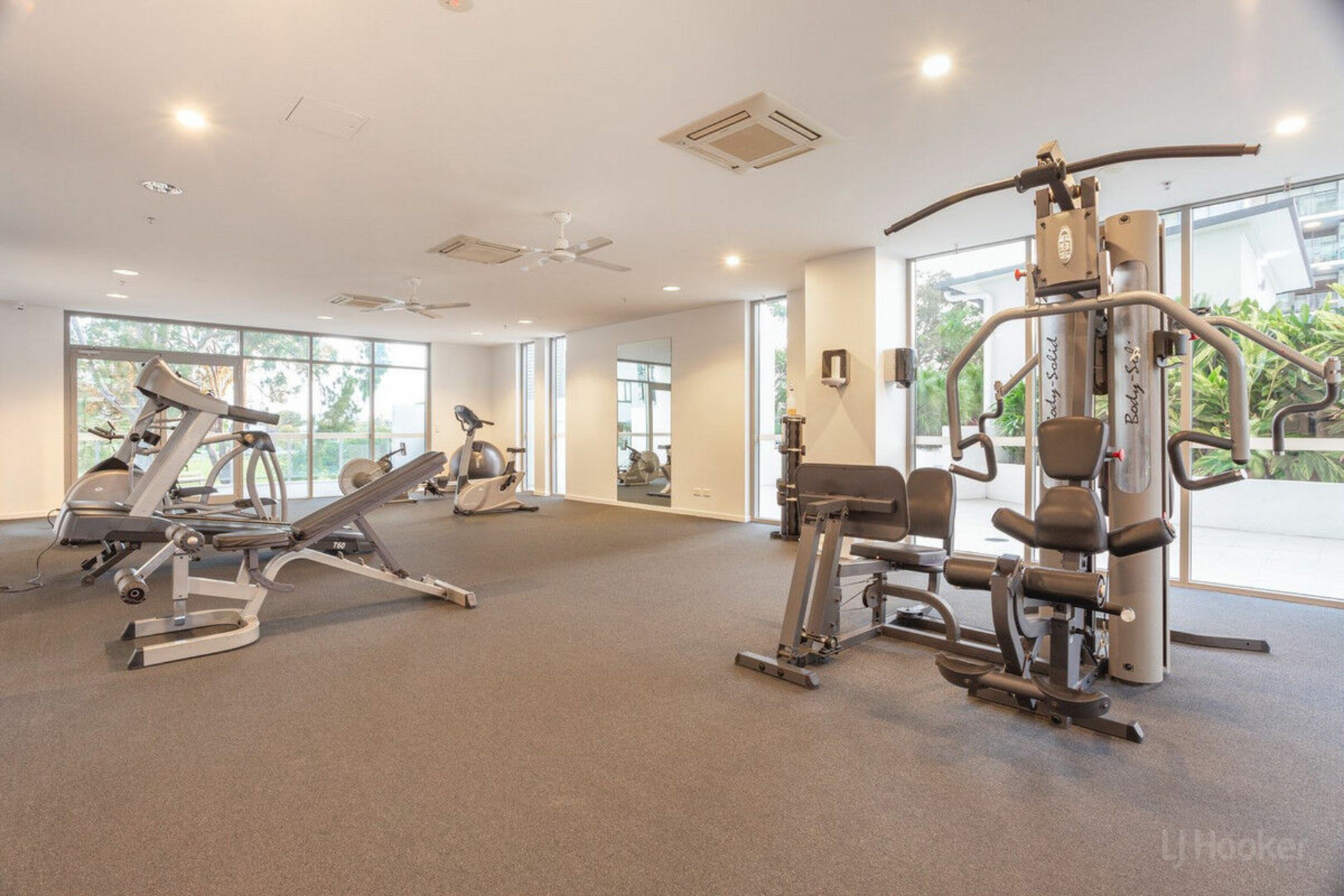 904/378 Marine Parade, LABRADOR