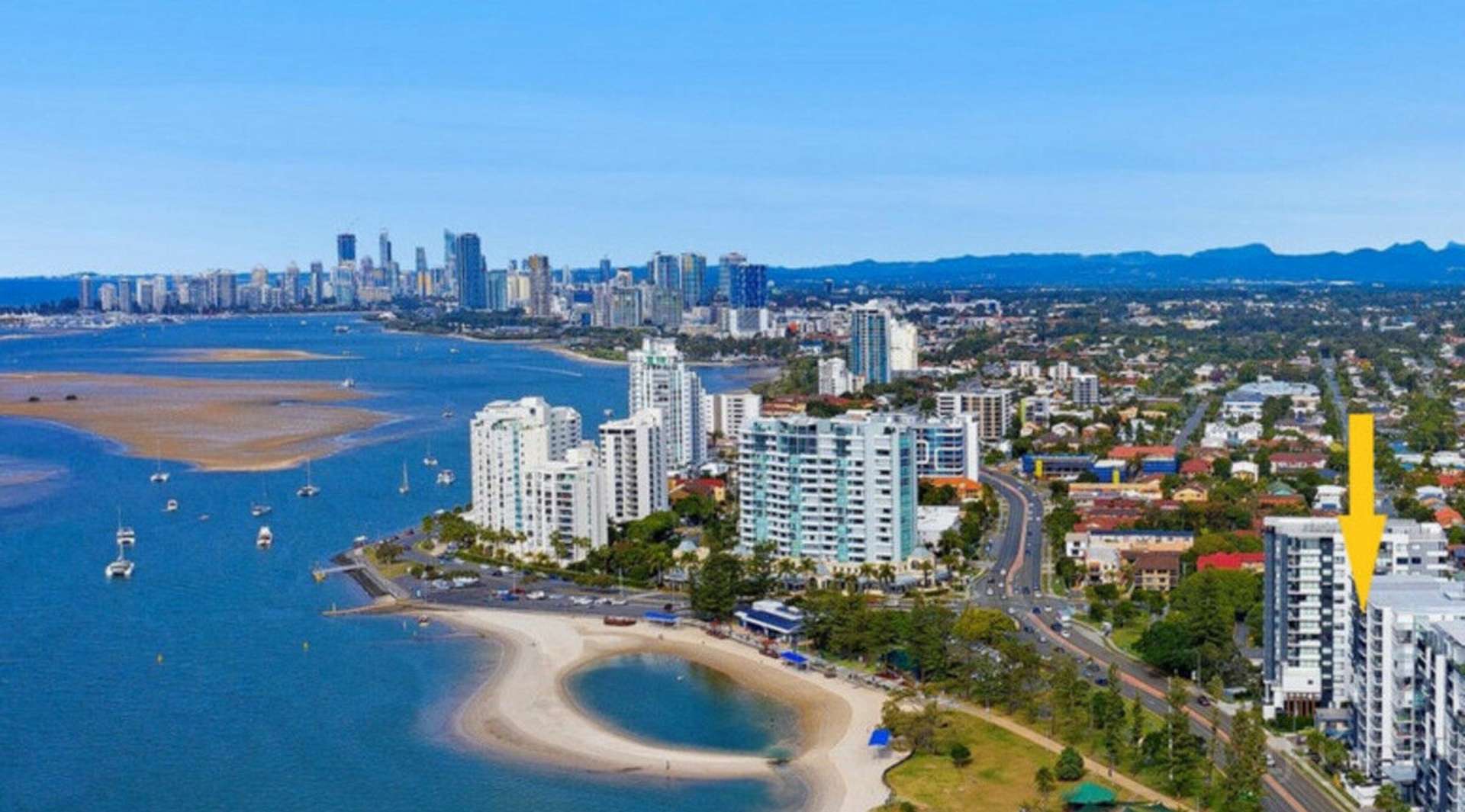 904/378 Marine Parade, LABRADOR