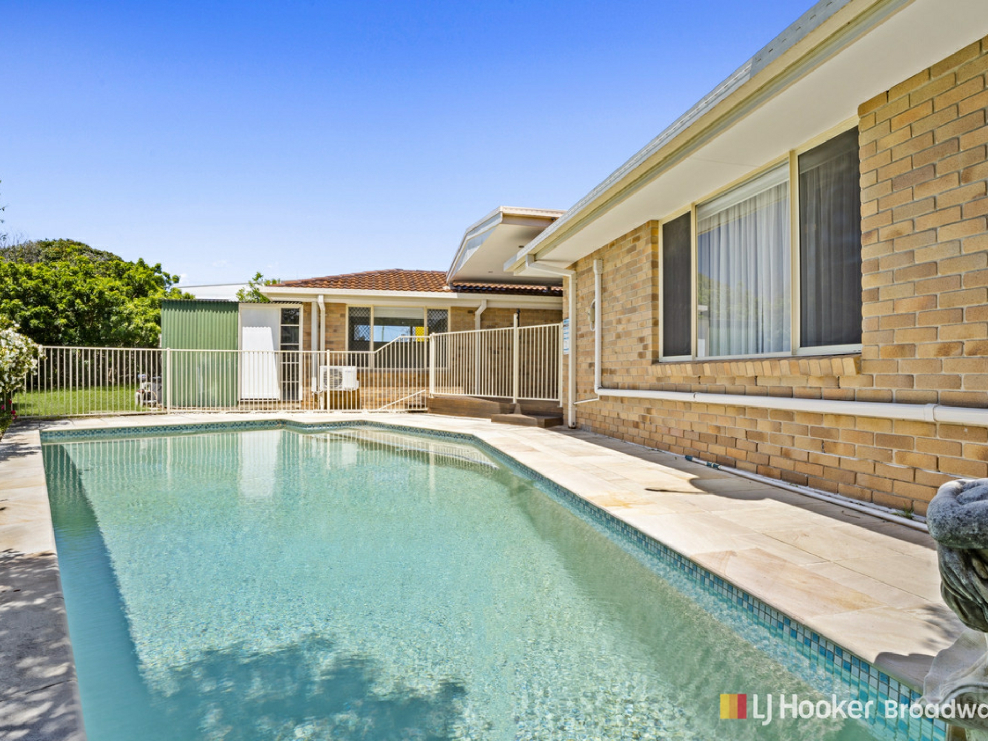 5 Erica Court, LABRADOR