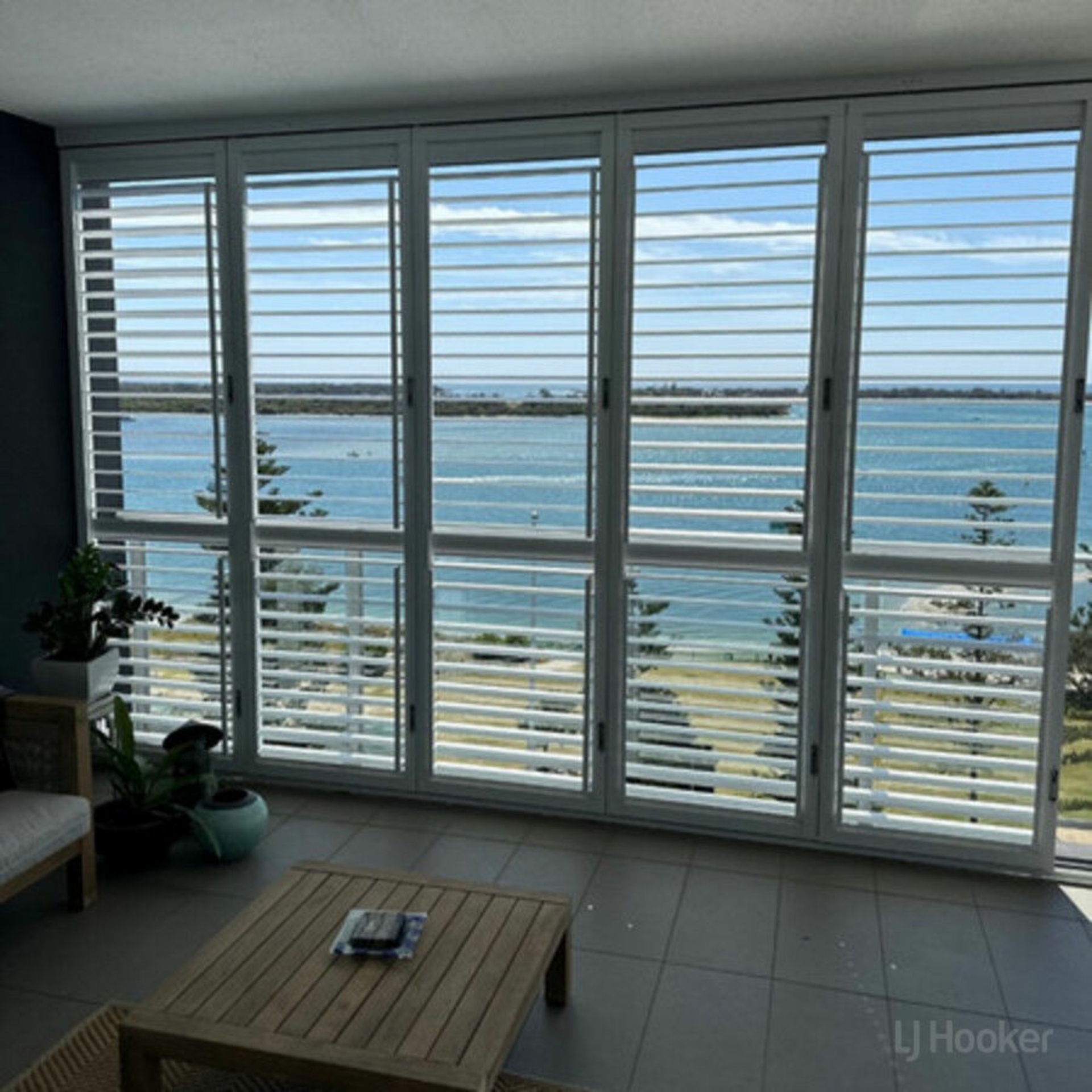 904/378 Marine Parade, LABRADOR