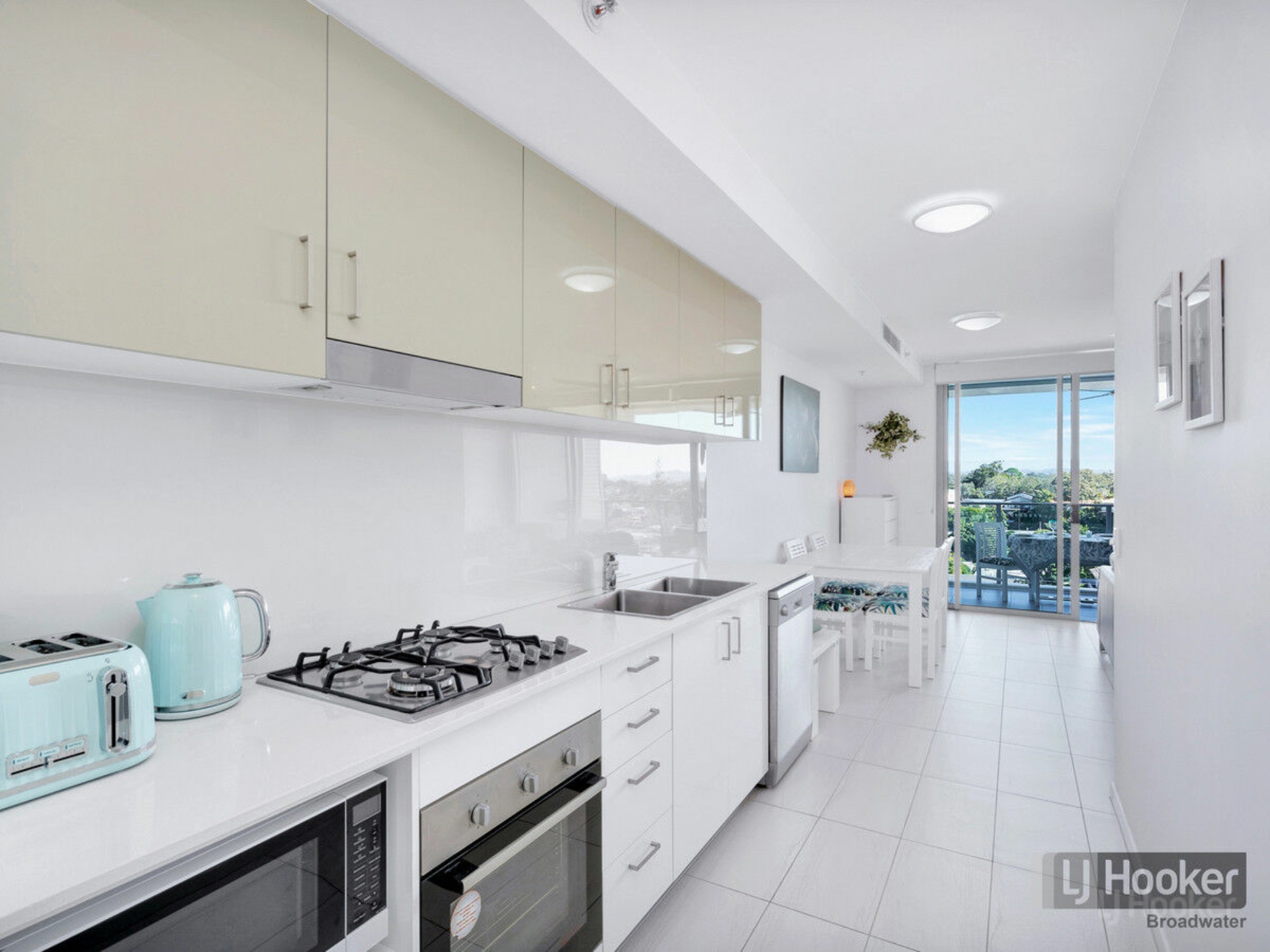 805/17 Bath Street, LABRADOR