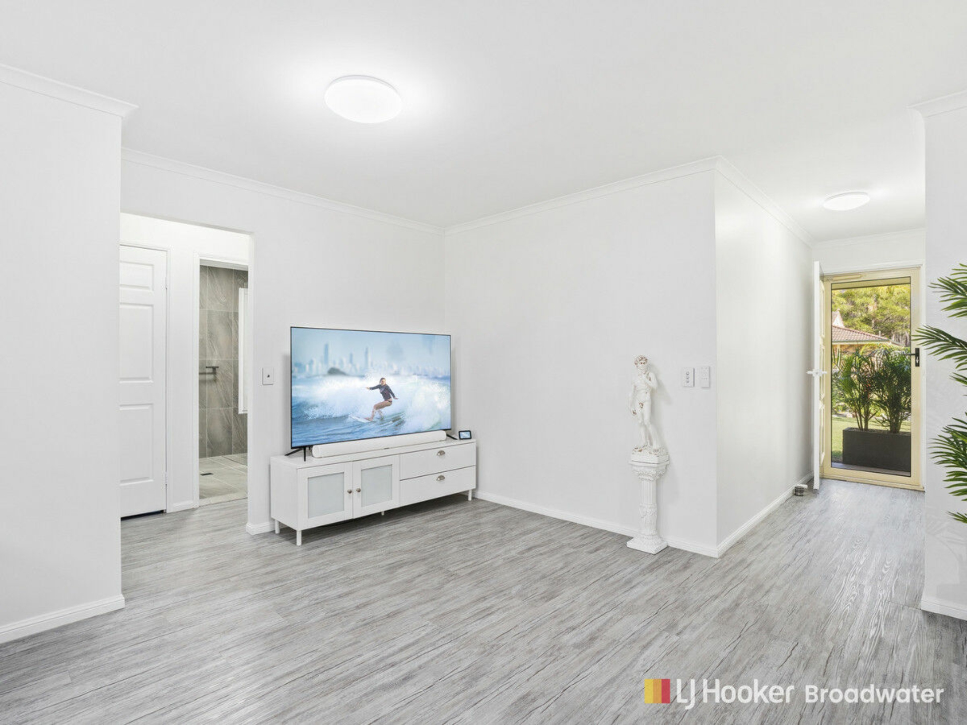 27/402 Pine Ridge Road, COOMBABAH