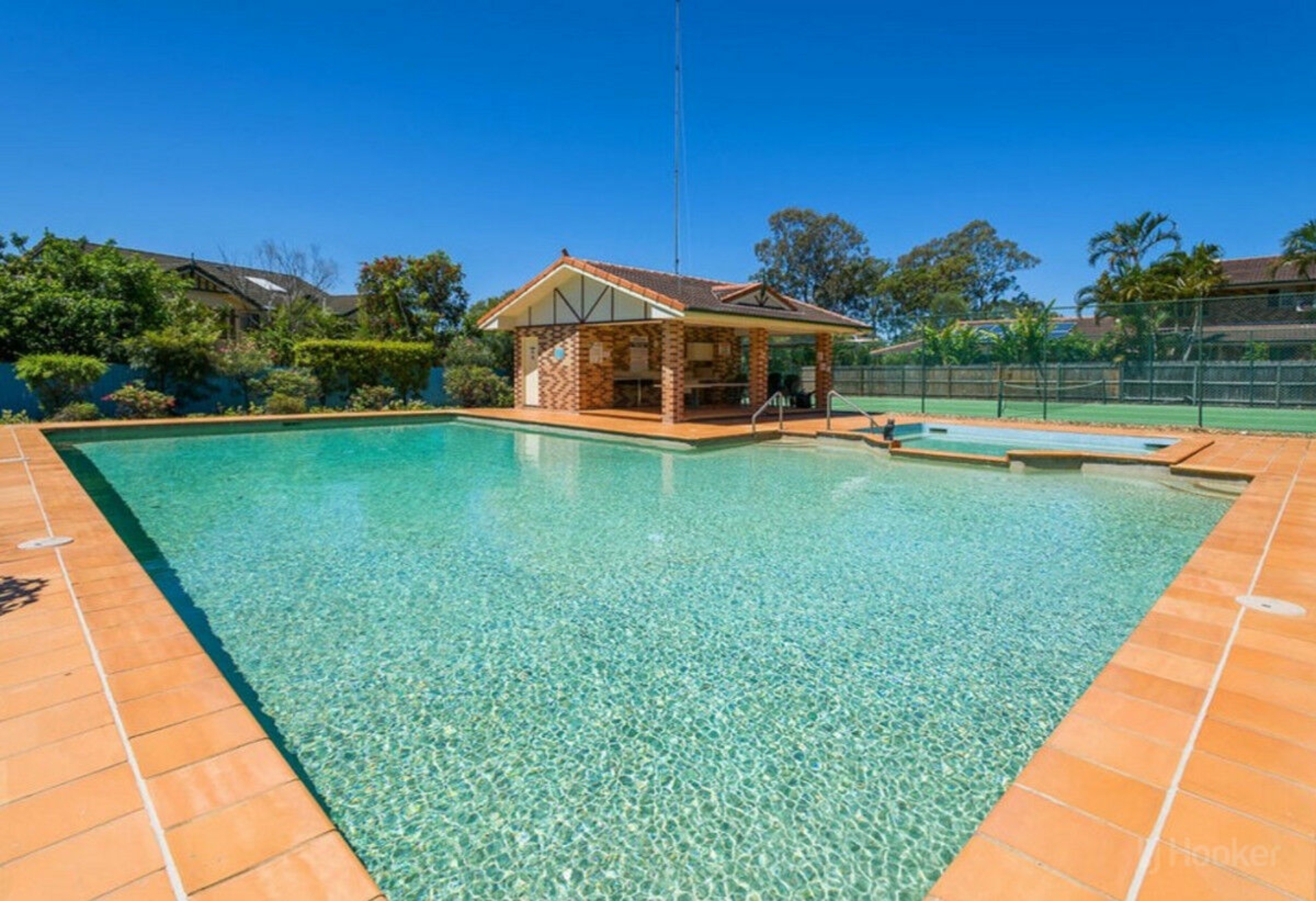 27/402 Pine Ridge Road, COOMBABAH