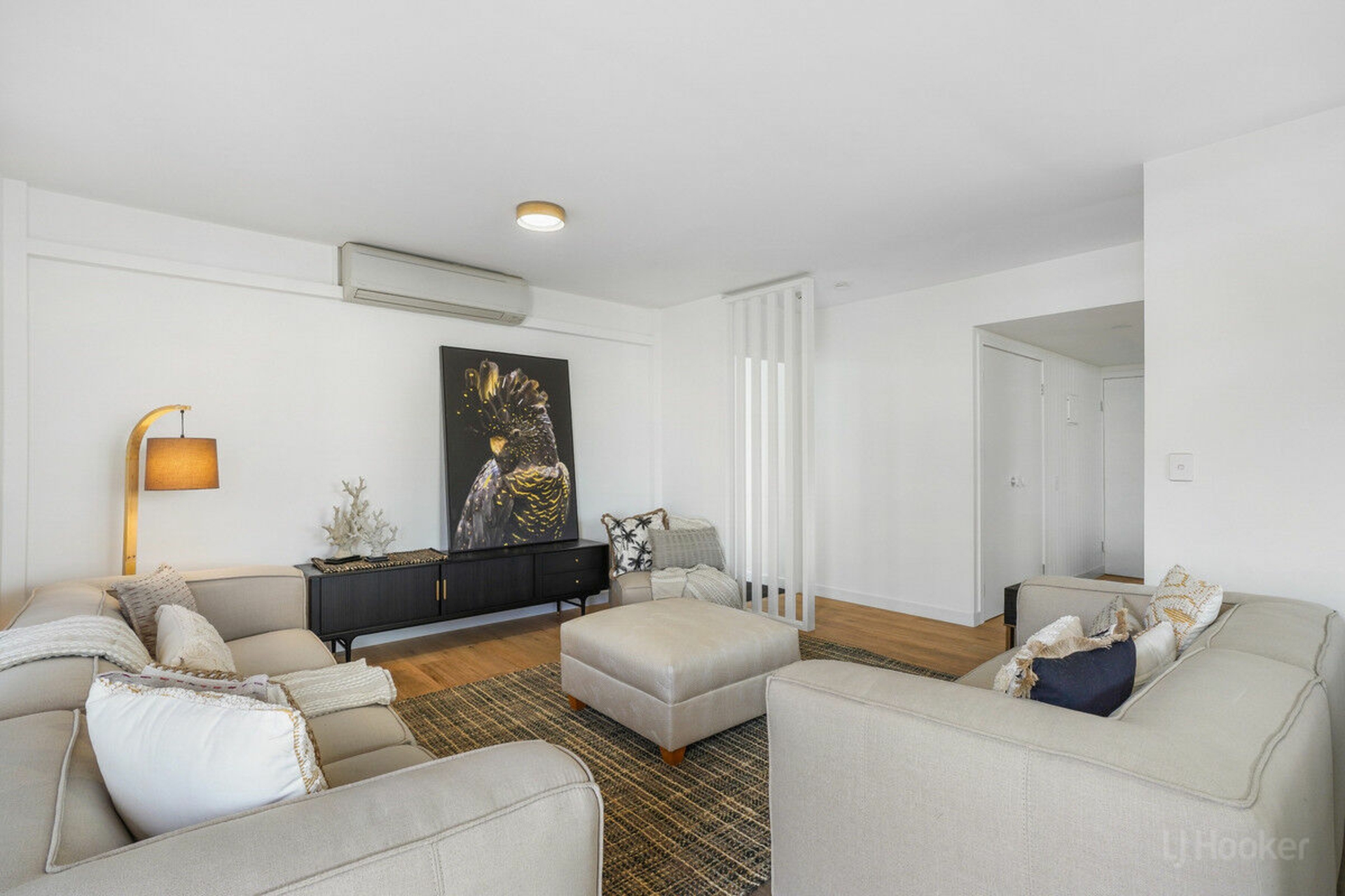 303/41 Labrador Street, LABRADOR