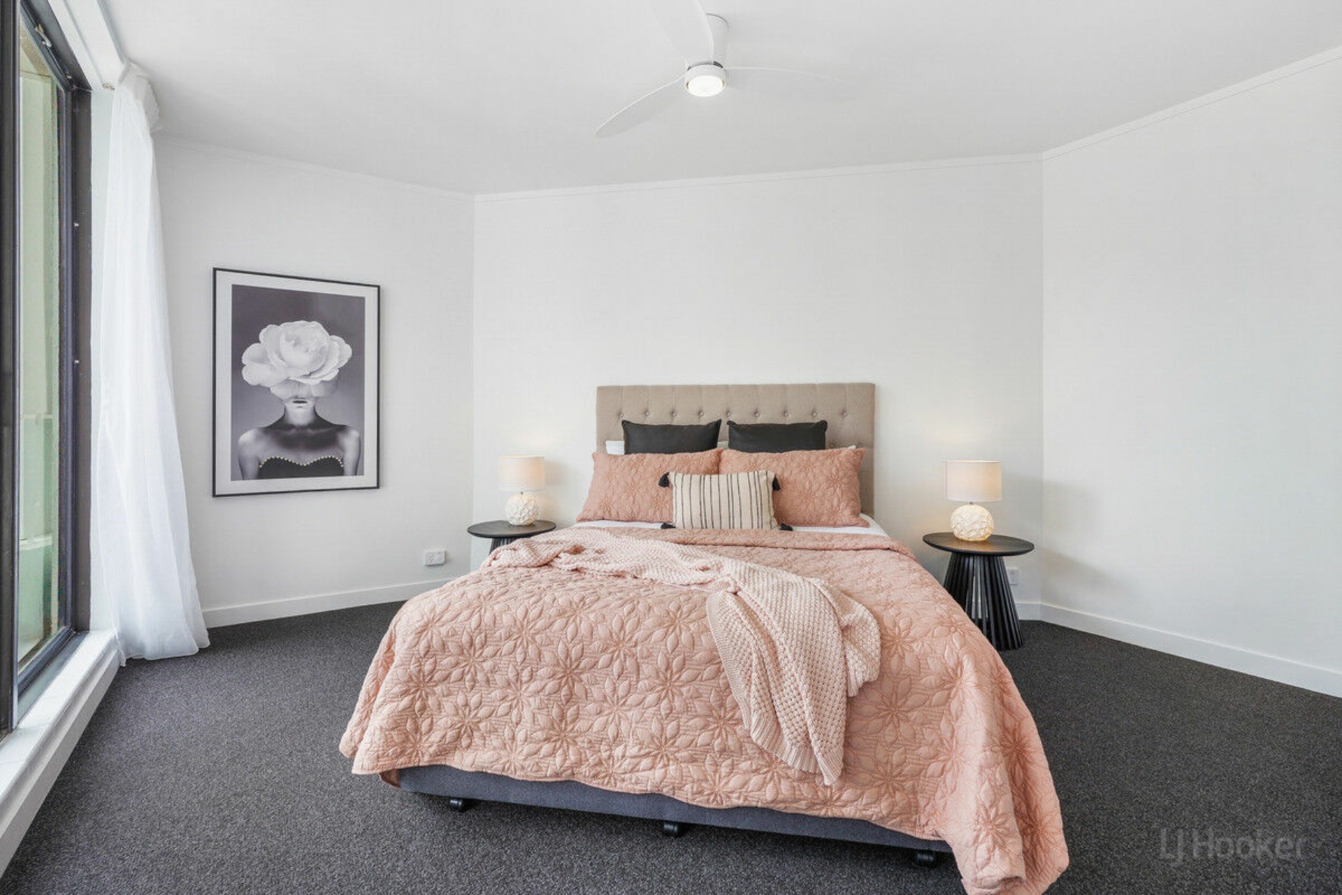 303/41 Labrador Street, LABRADOR