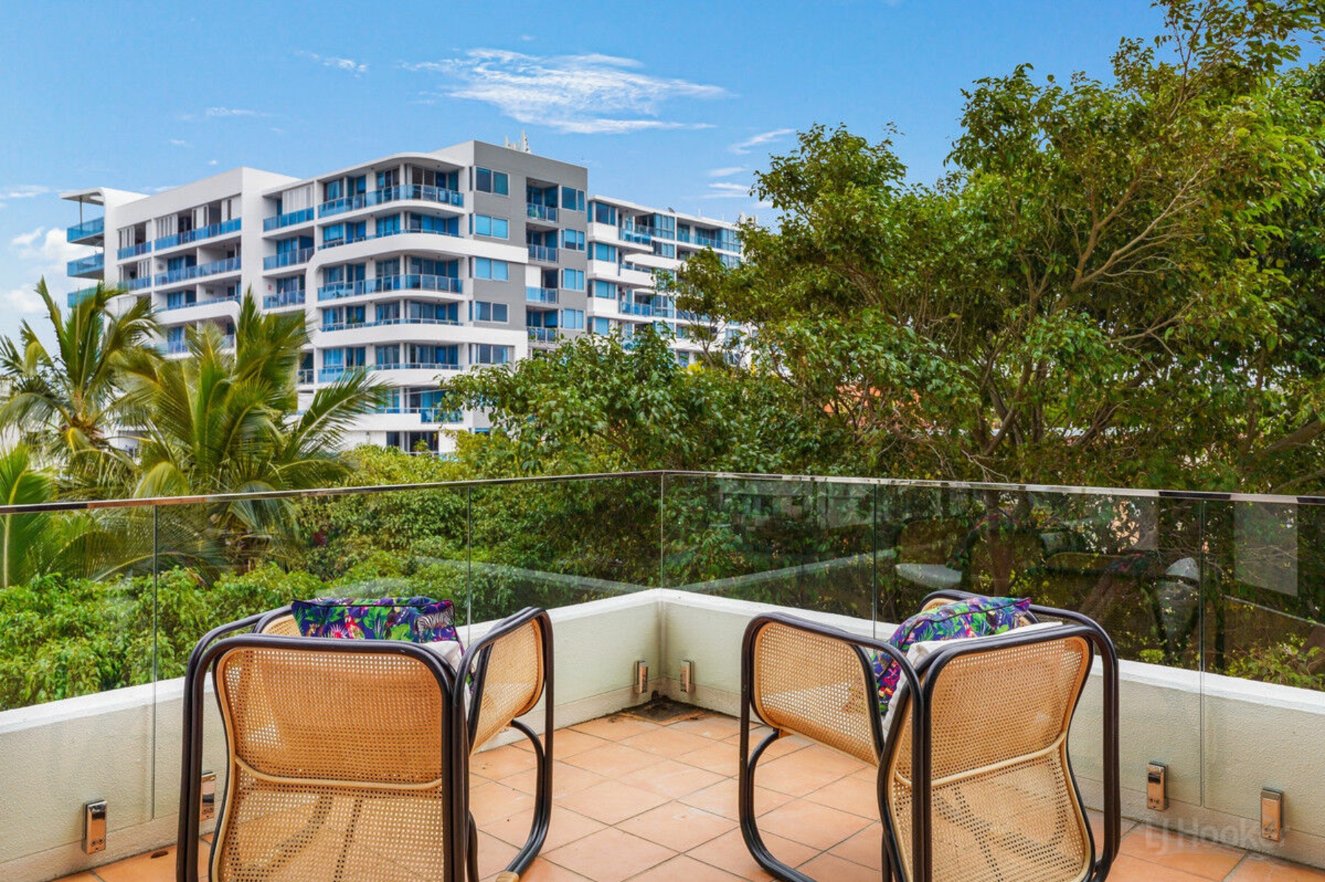 303/41 Labrador Street, LABRADOR