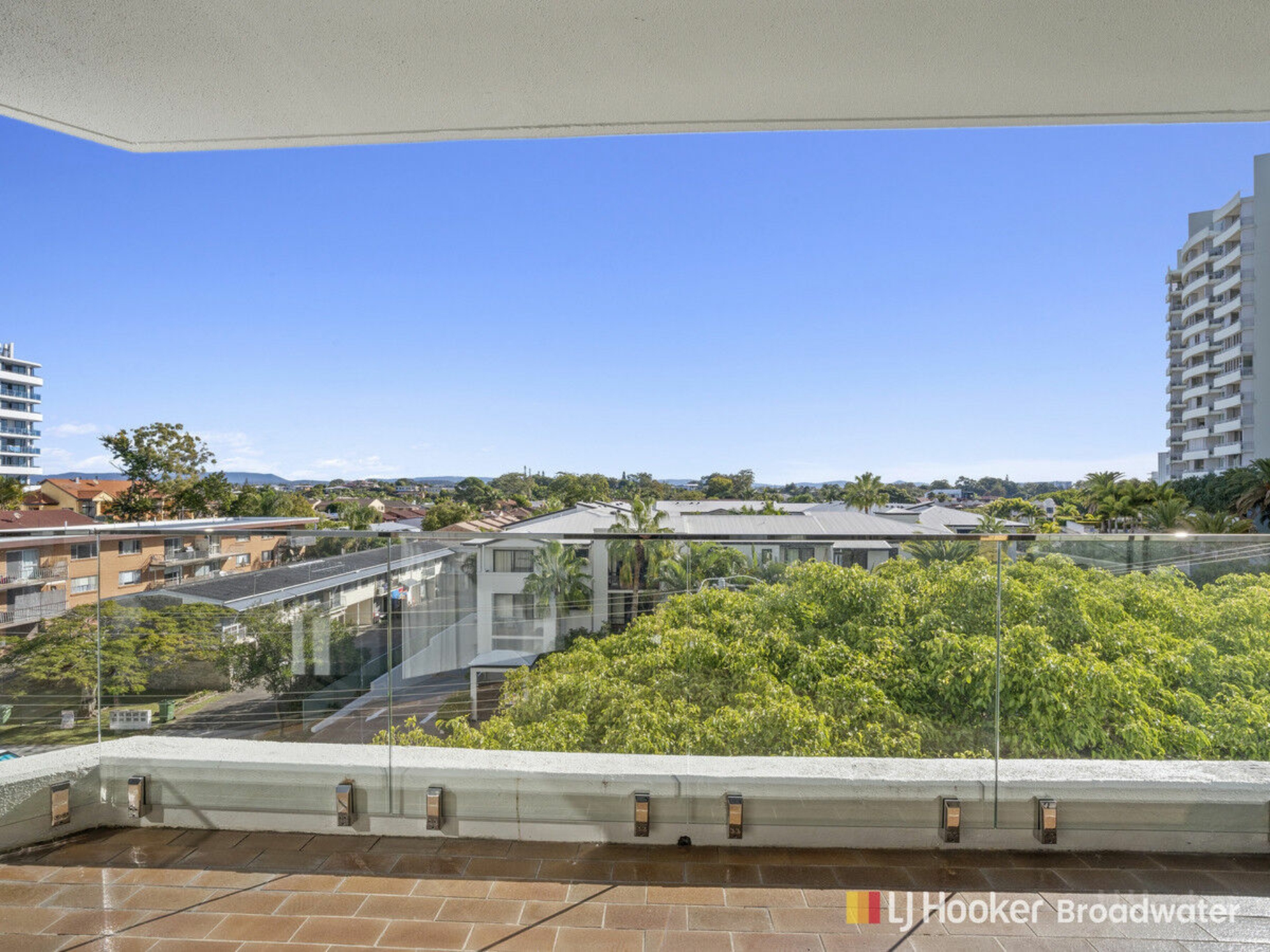 401/41 Labrador Street, LABRADOR