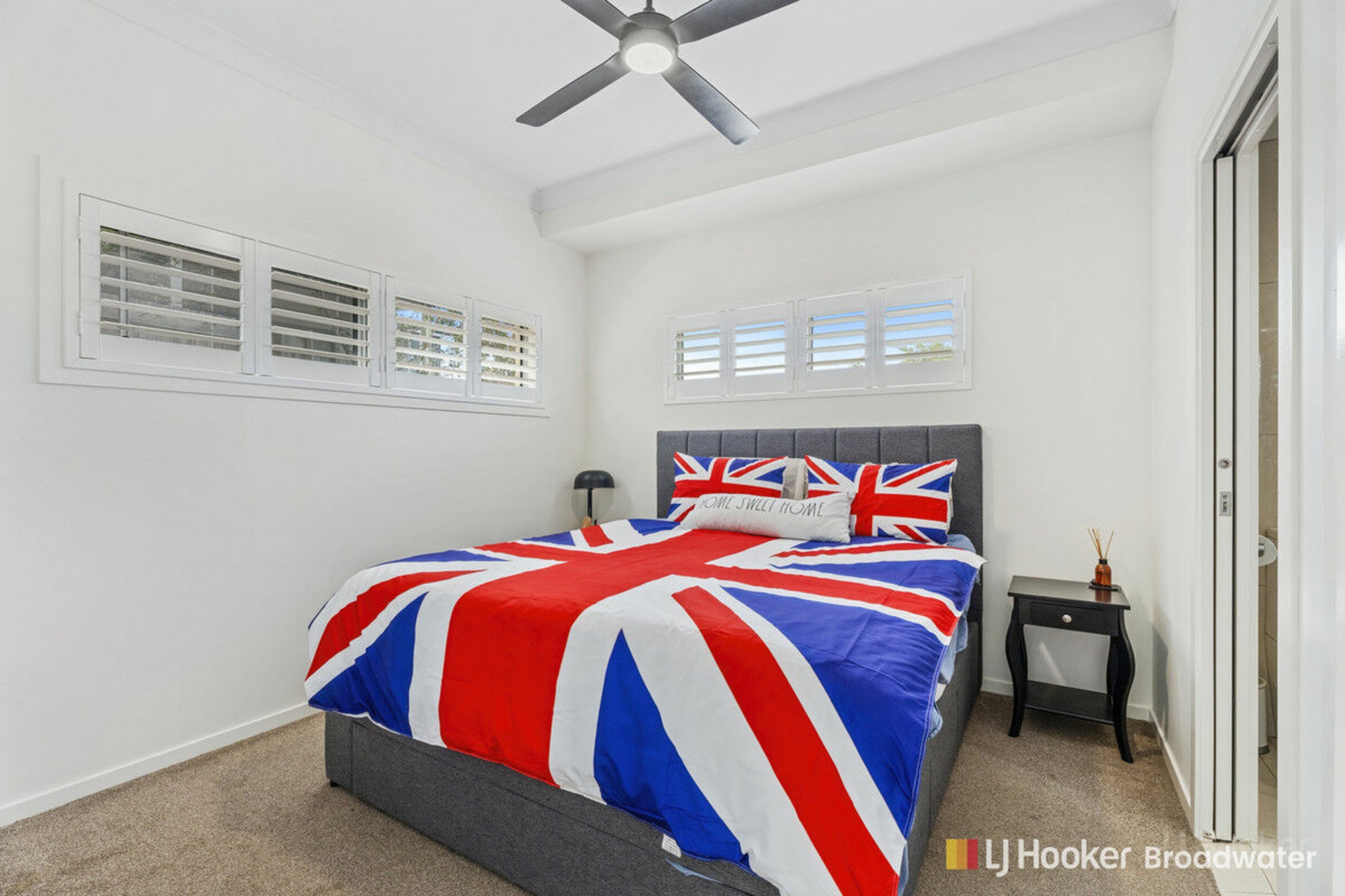 1/126 Eugaree Street, SOUTHPORT