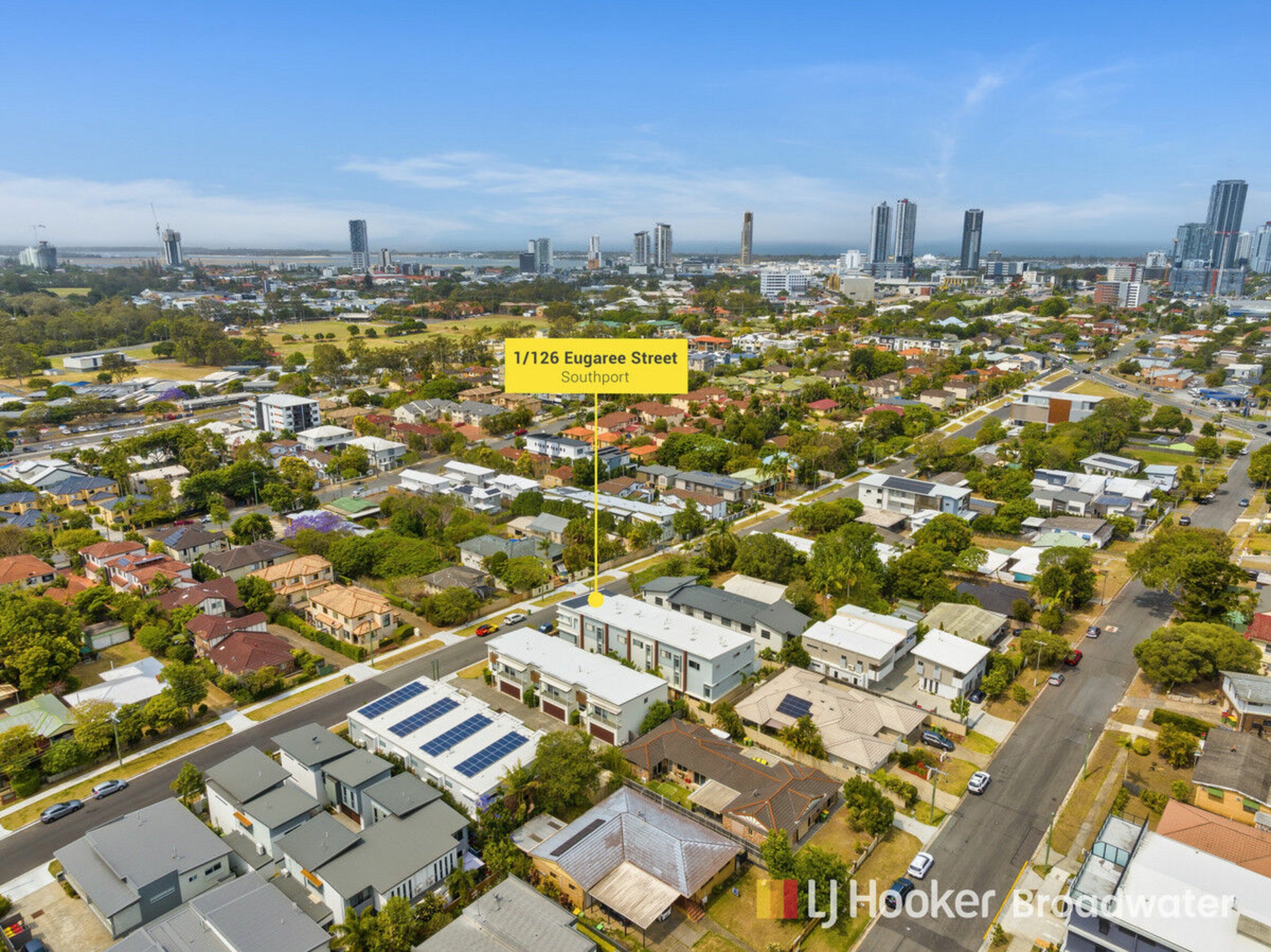 1/126 Eugaree Street, SOUTHPORT