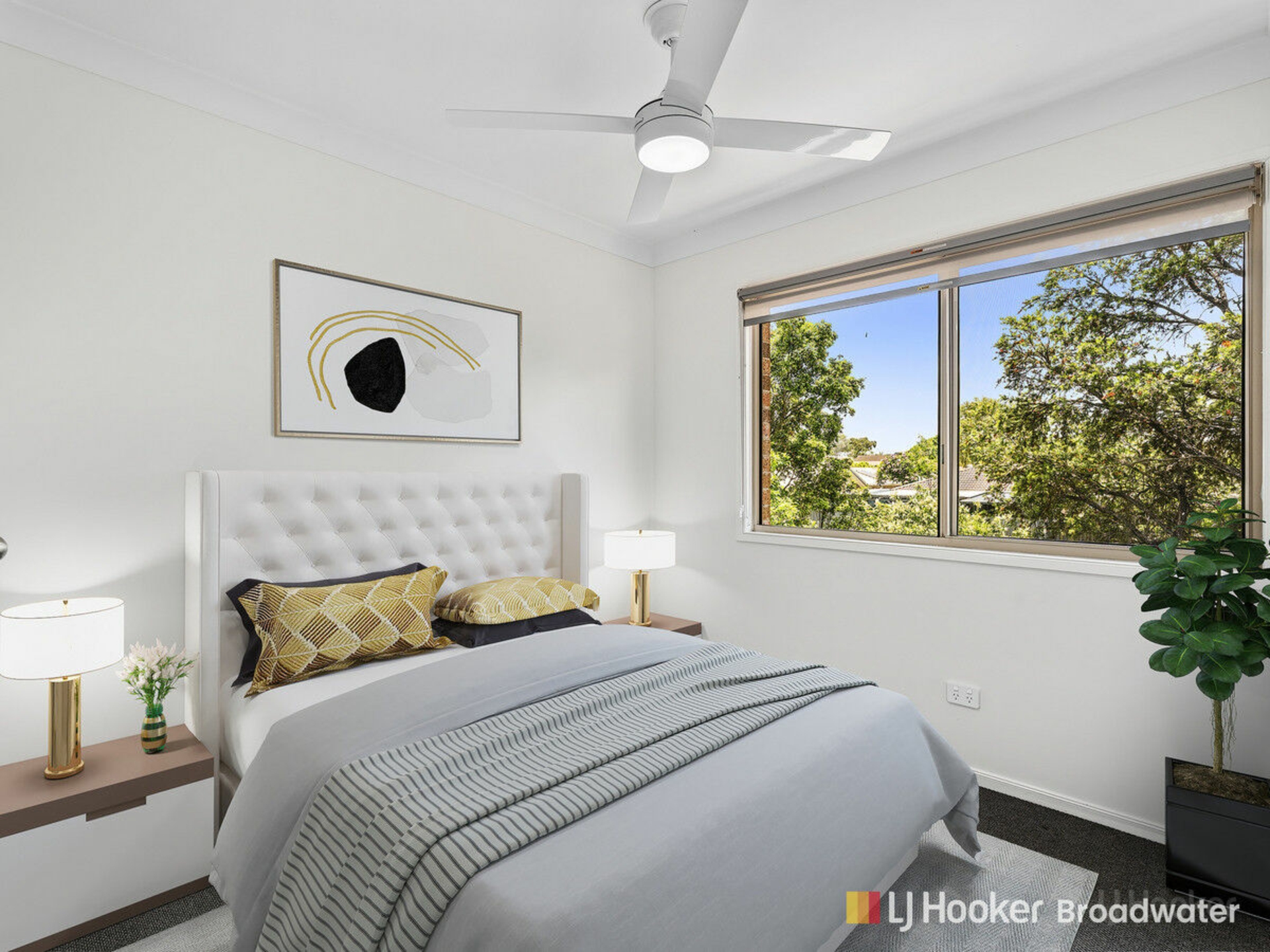 3/75 Brown Street Labrador QLD Property Details LJ Hooker