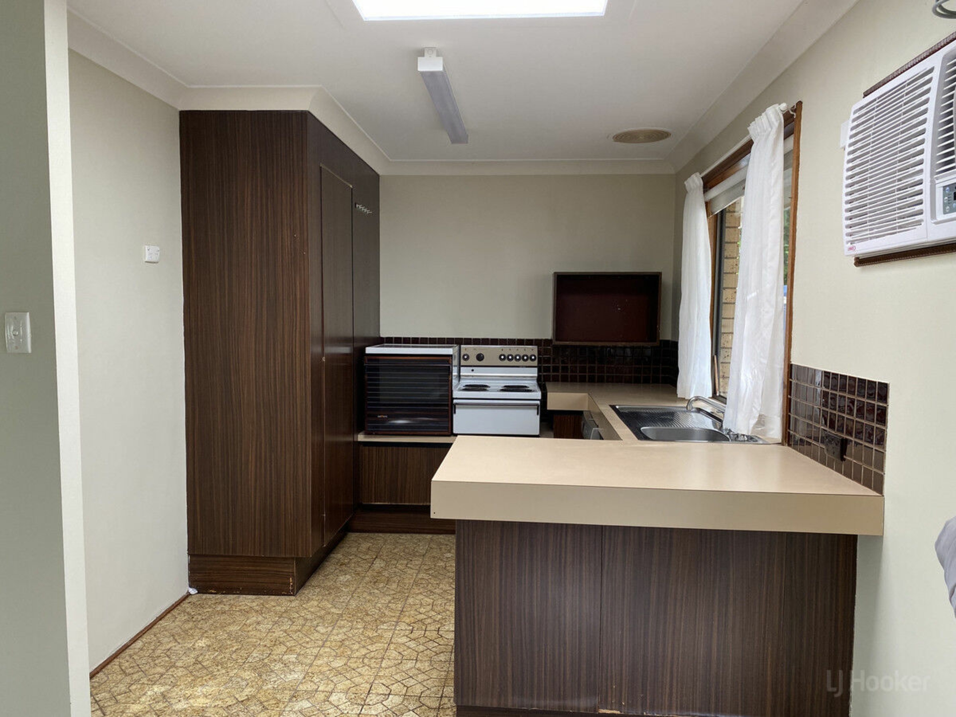 1/32 Drake Avenue, PARADISE POINT