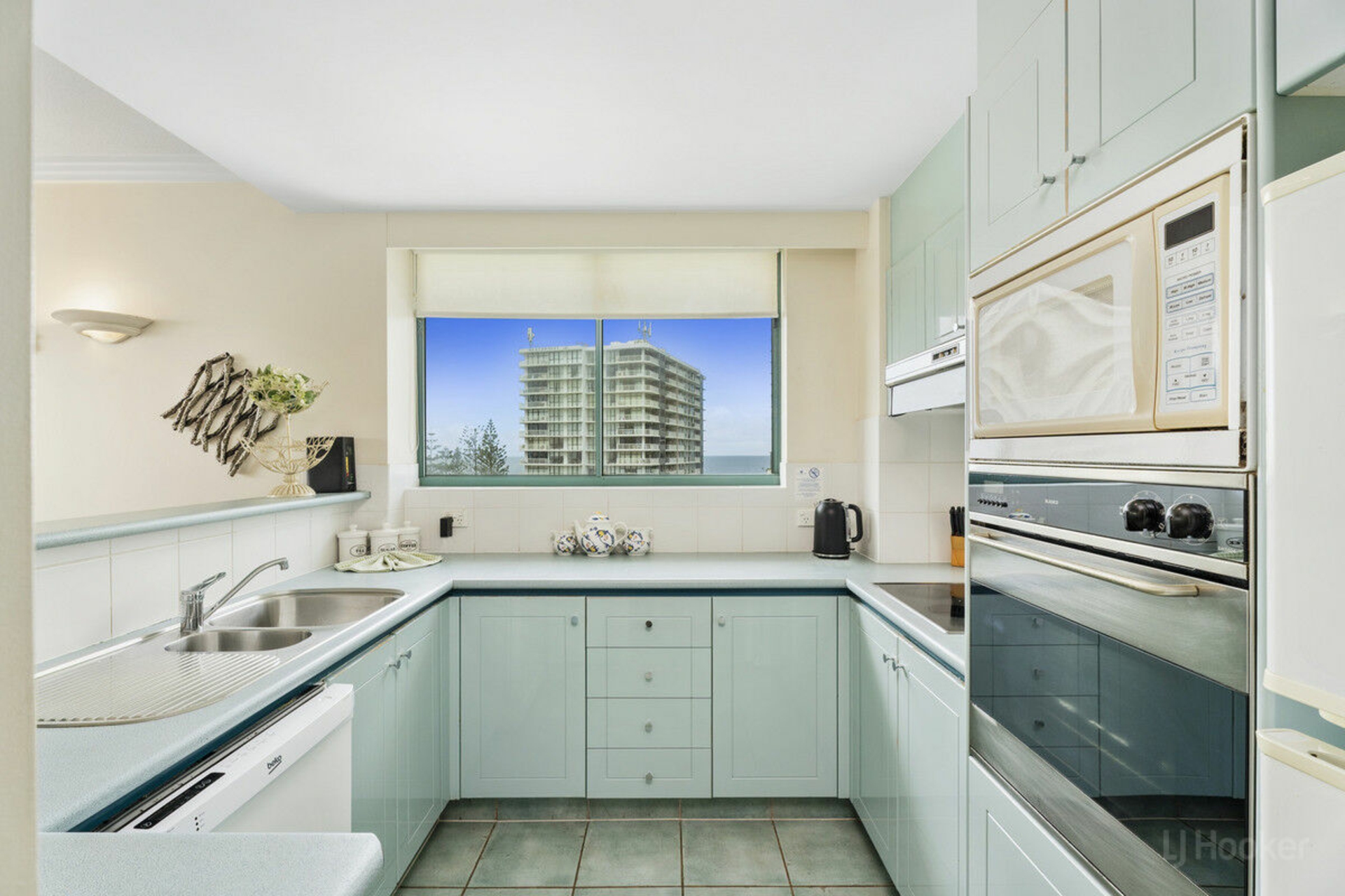 811/5-19 Palm Avenue, SURFERS PARADISE