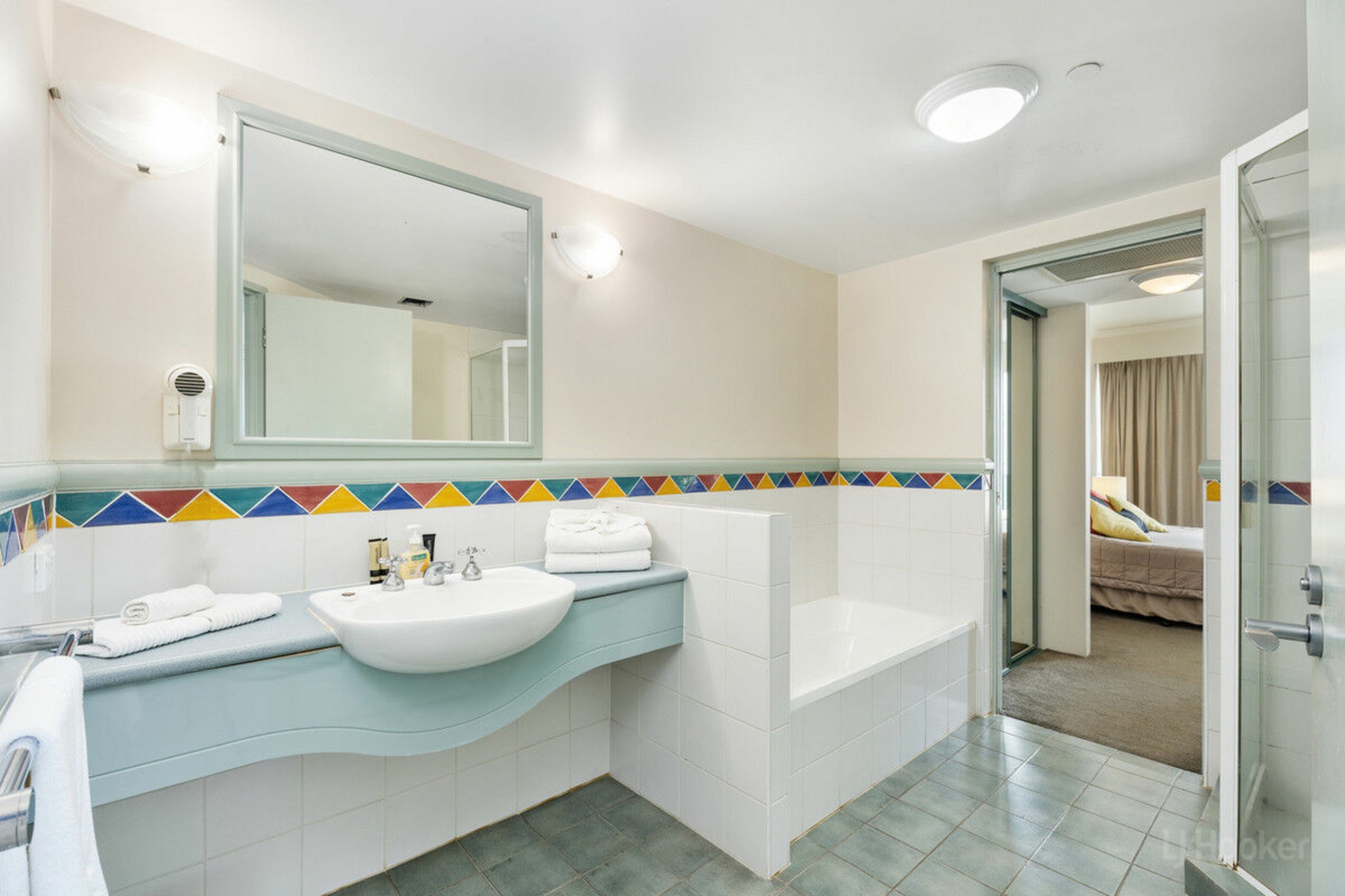 811/5-19 Palm Avenue, SURFERS PARADISE