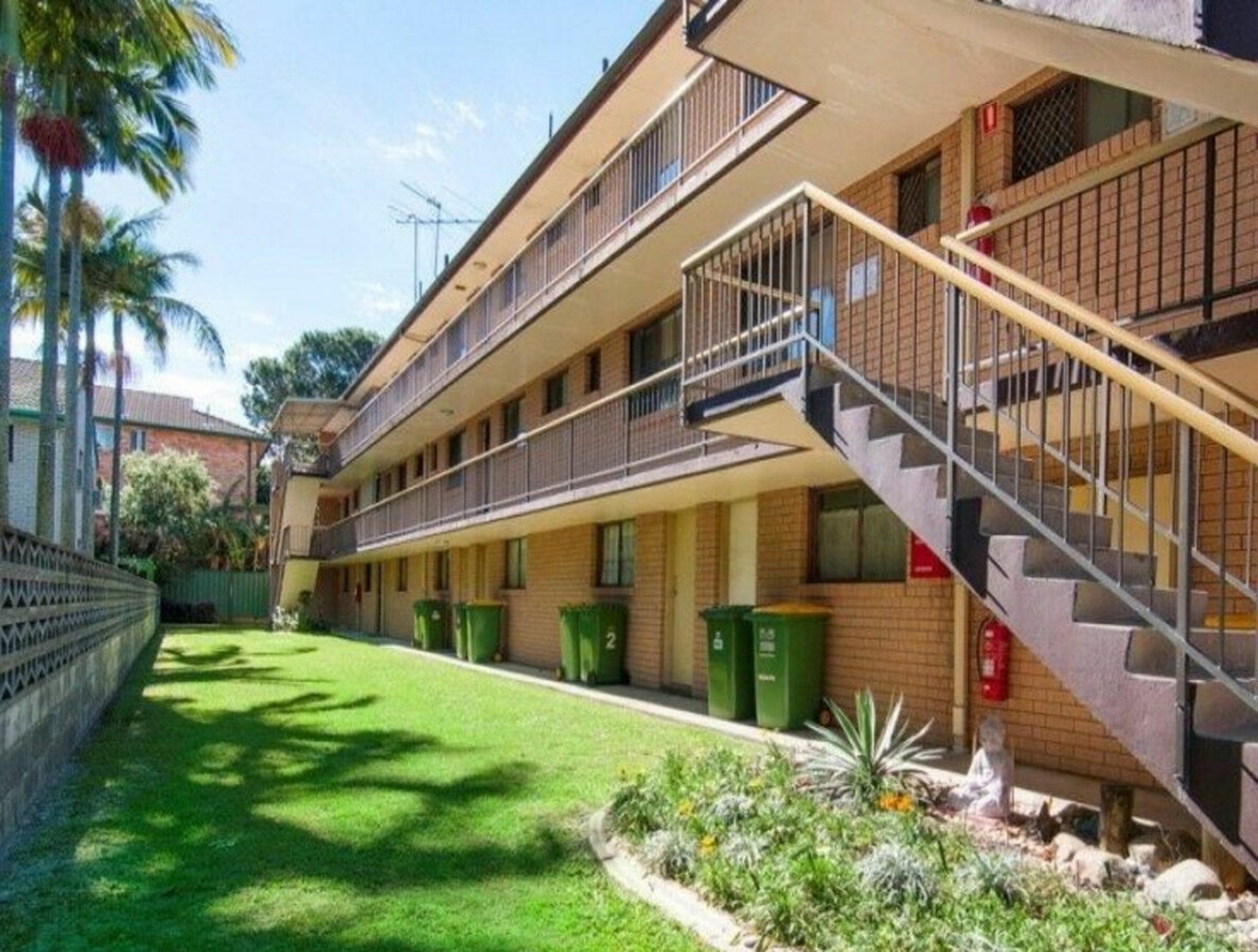 5/27 Imperial Parade Labrador QLD Property Details LJ Hooker