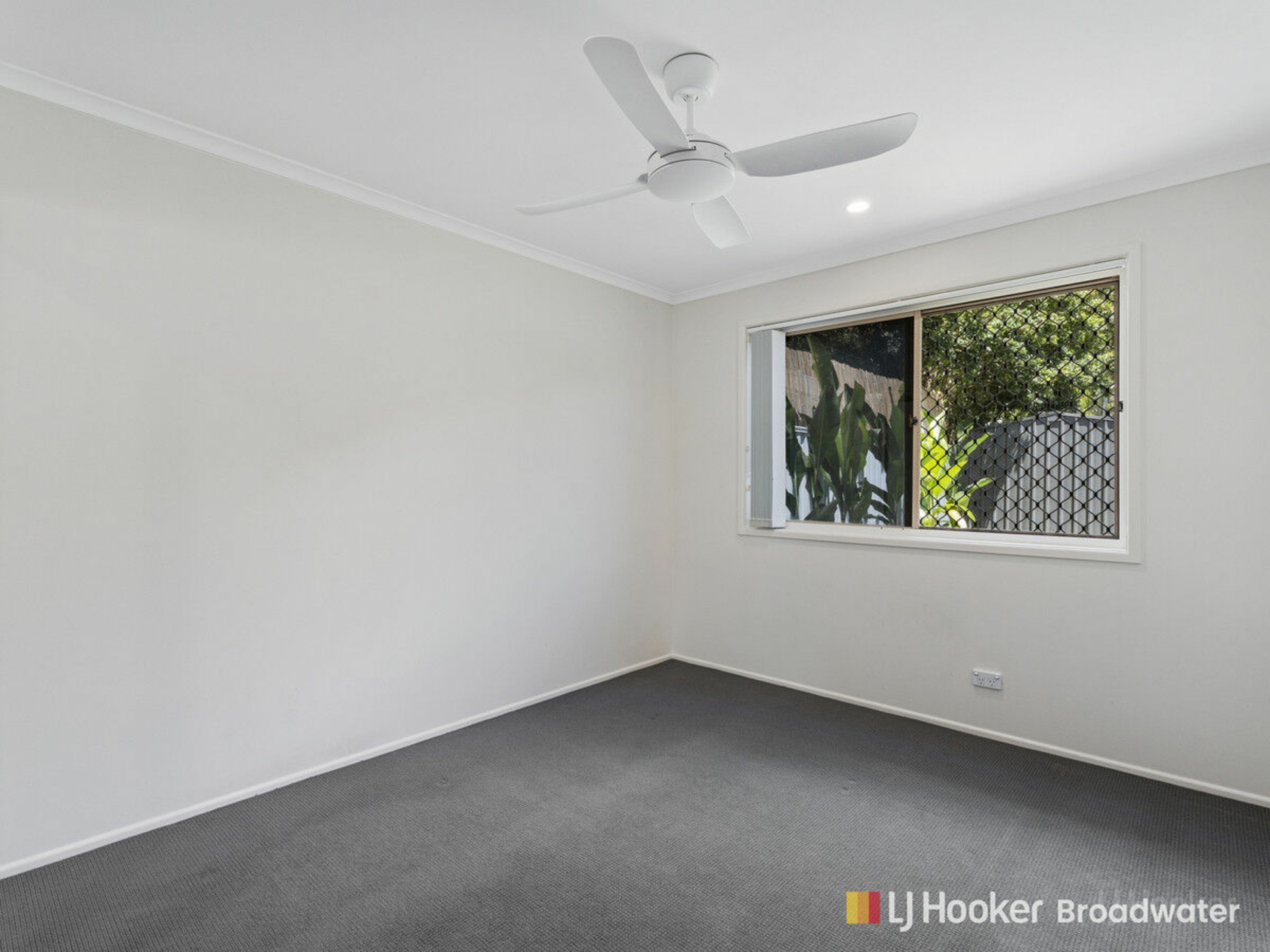 2/144 Kumbari Avenue, LABRADOR