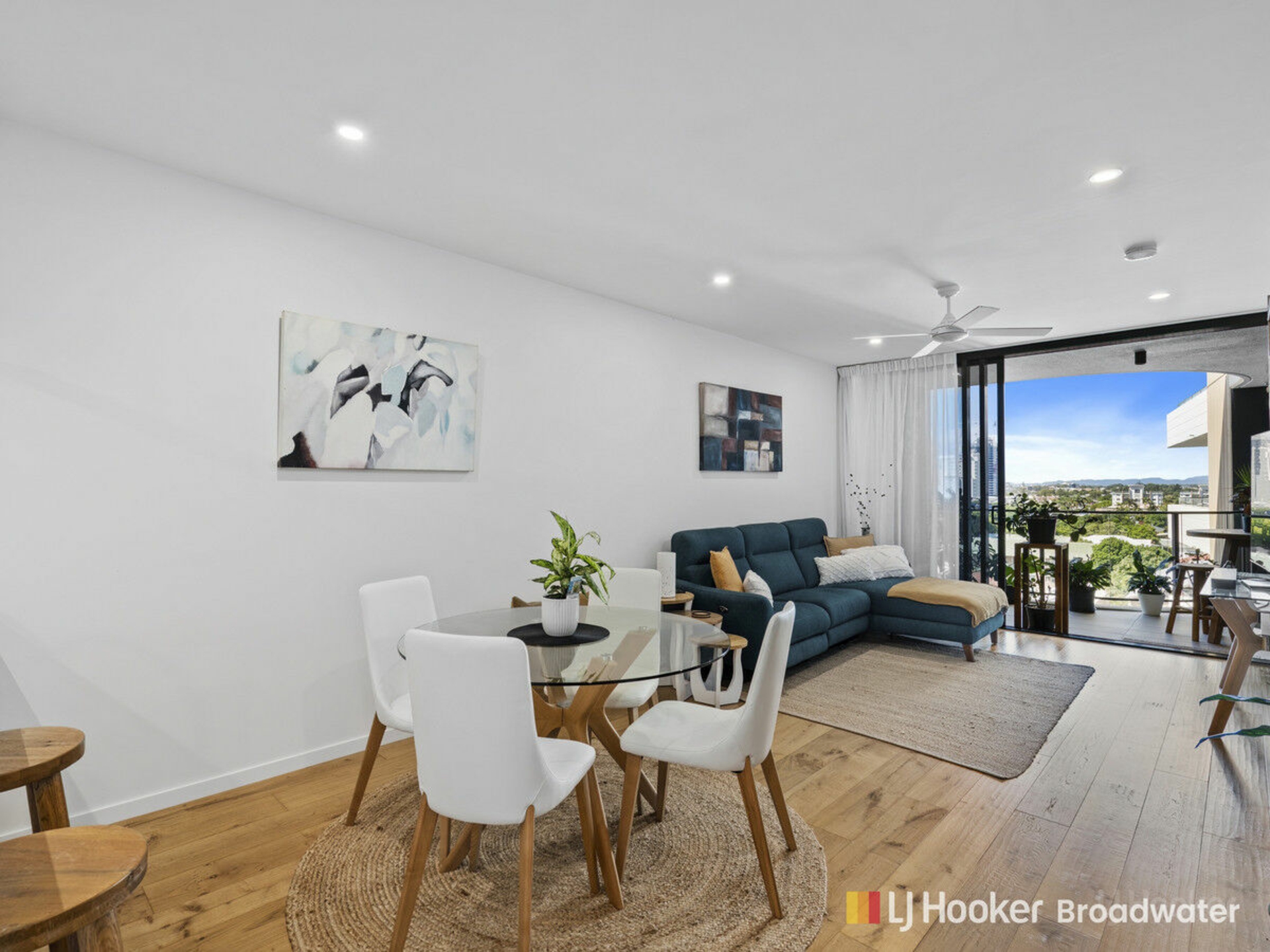 708/110 Frank Street, LABRADOR