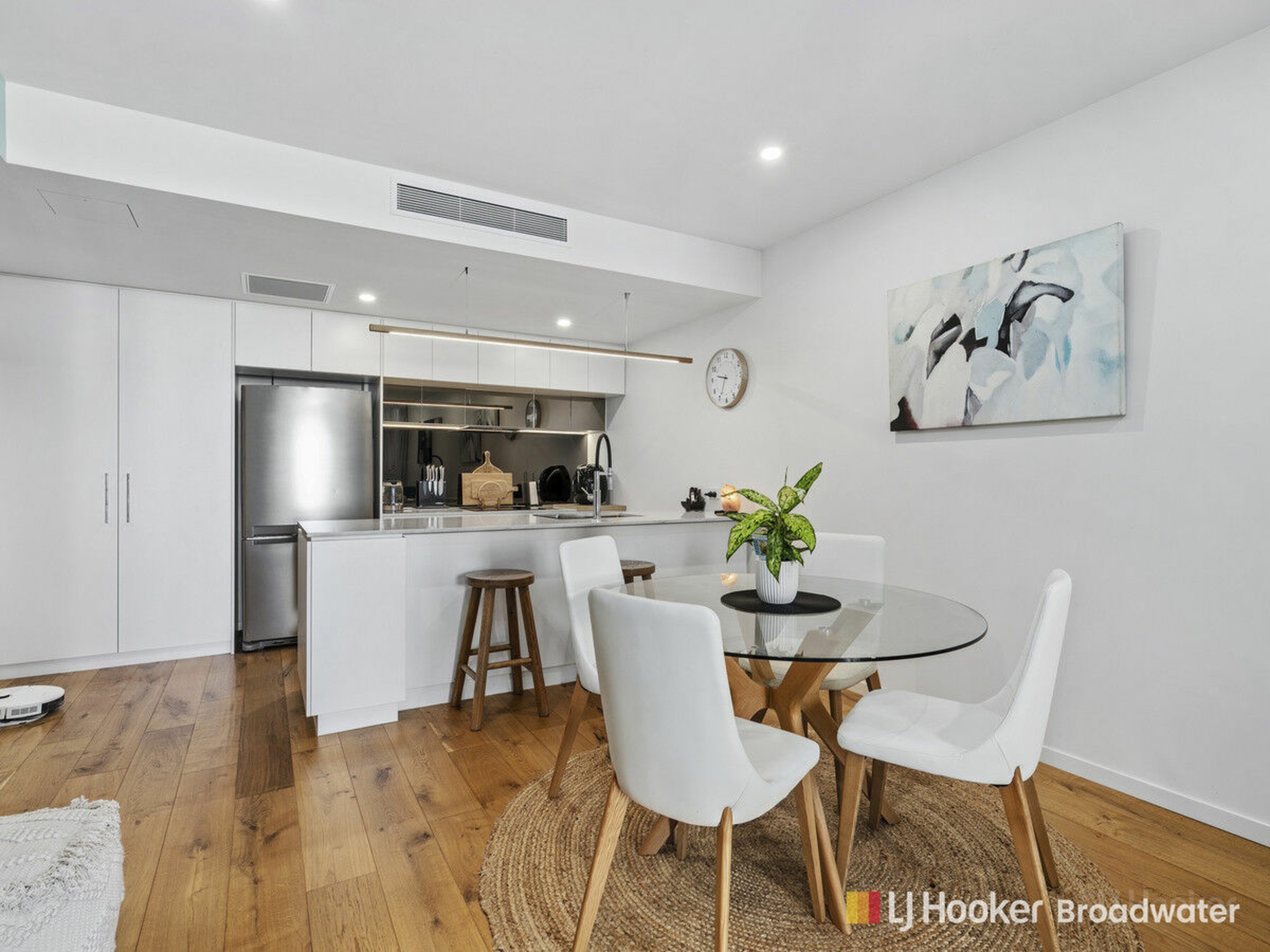 708/110 Frank Street, LABRADOR