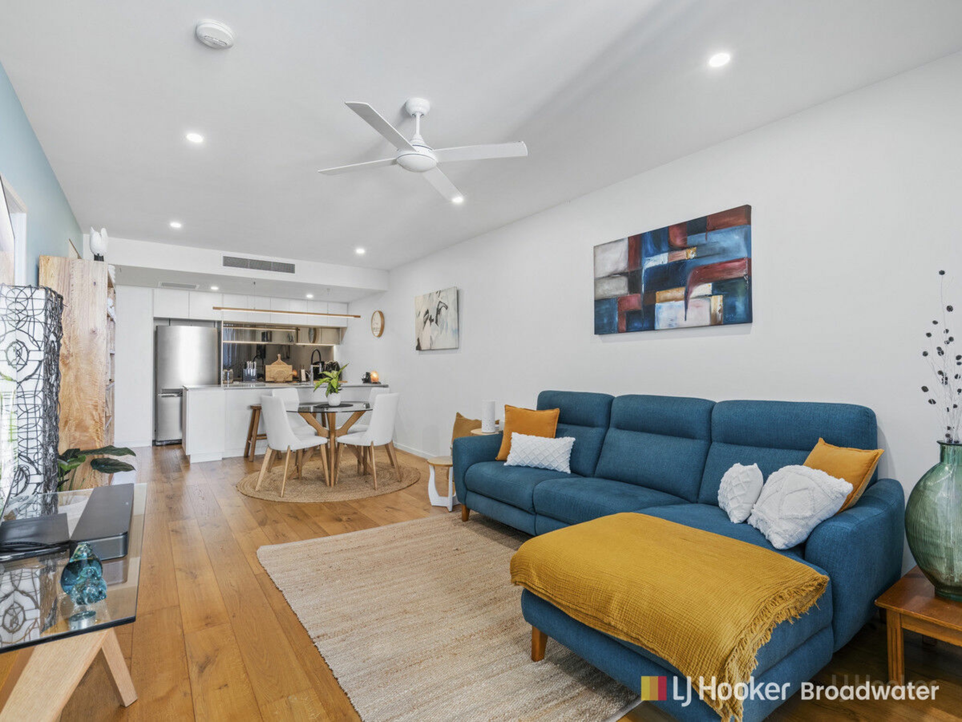708/110 Frank Street, LABRADOR