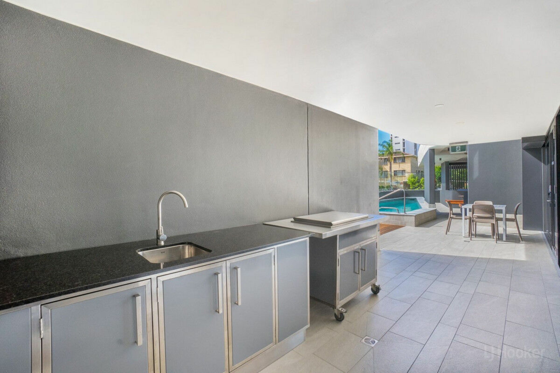 708/110 Frank Street, LABRADOR