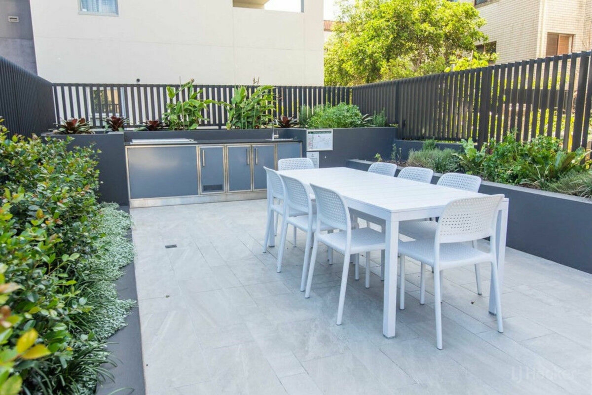 708/110 Frank Street, LABRADOR