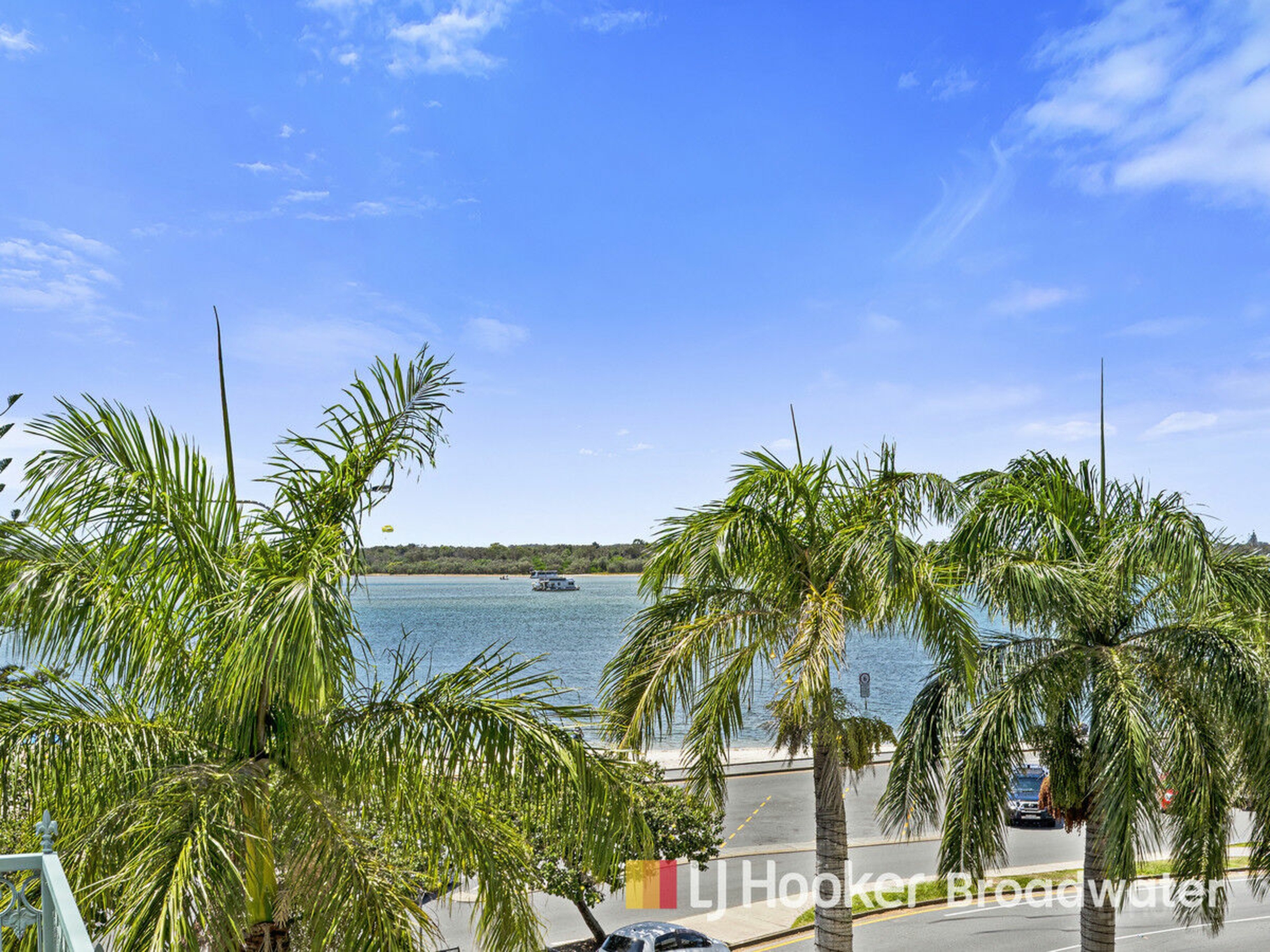 311/360 Marine Parade, LABRADOR
