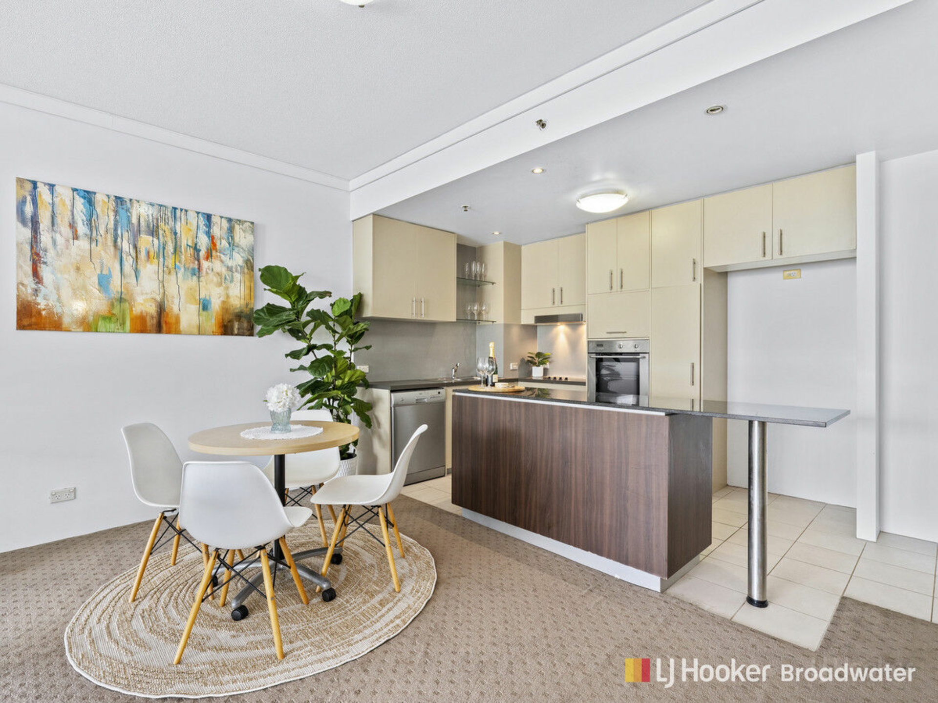 311/360 Marine Parade, LABRADOR