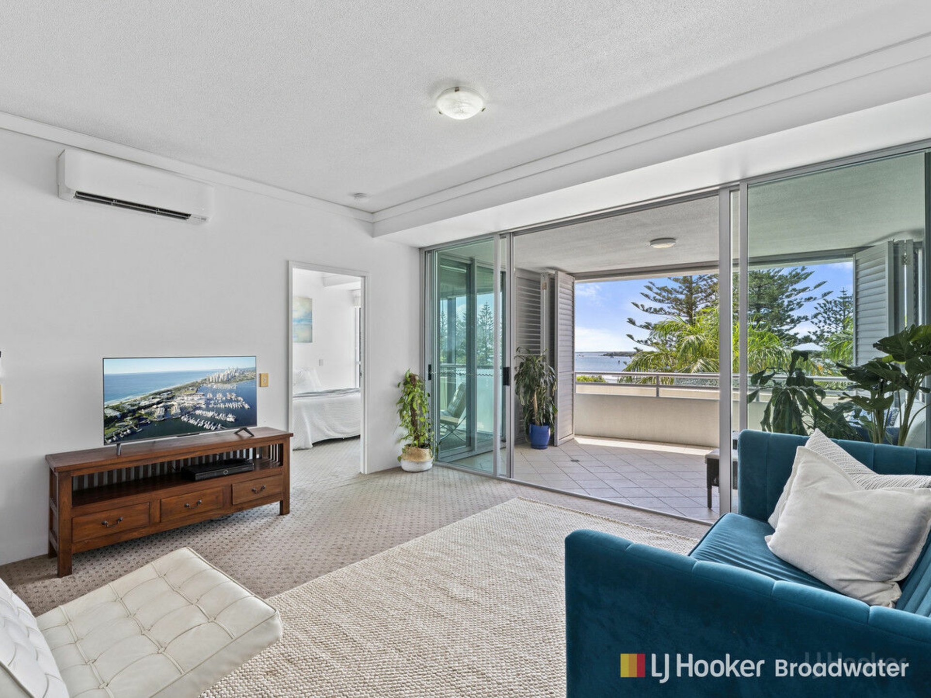 311/360 Marine Parade, LABRADOR