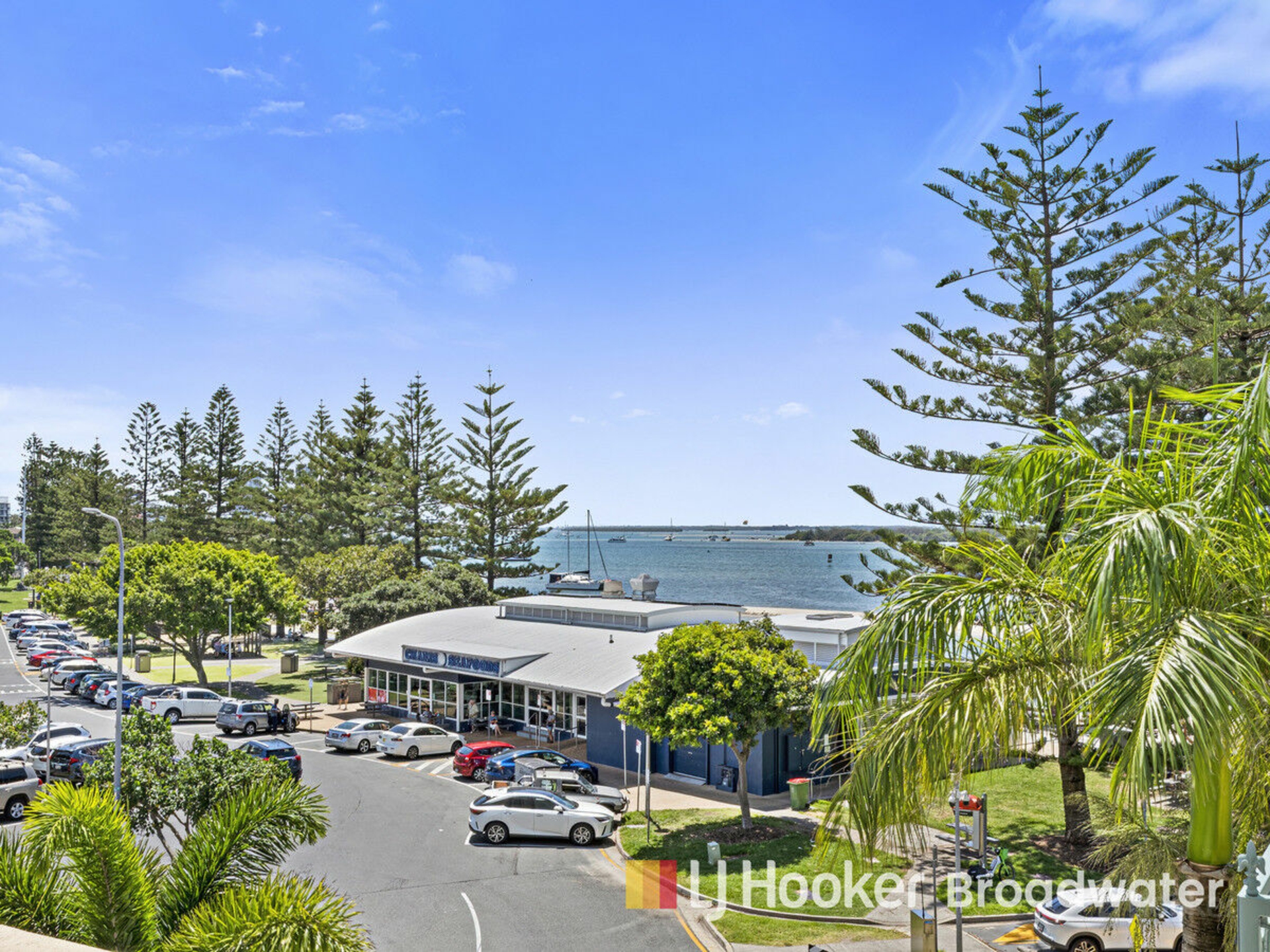 311/360 Marine Parade, LABRADOR