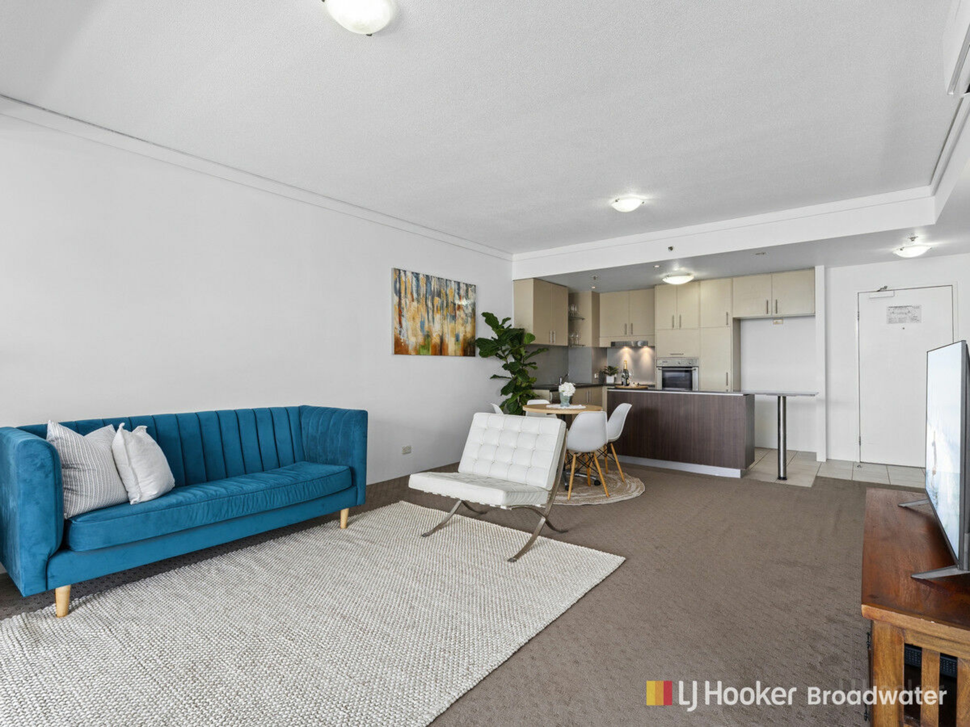 311/360 Marine Parade, LABRADOR