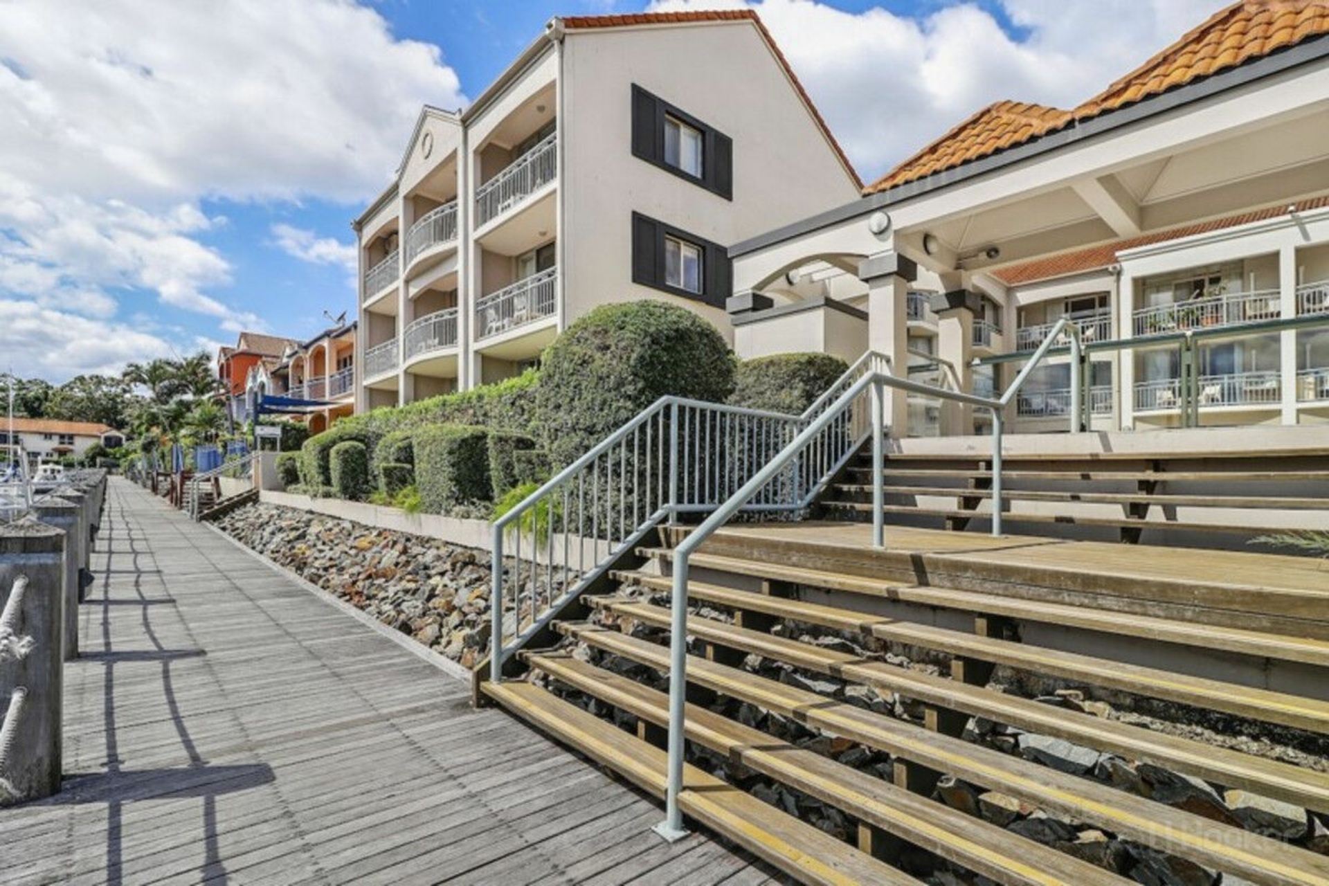 3039/56 John Lund Drive, HOPE ISLAND