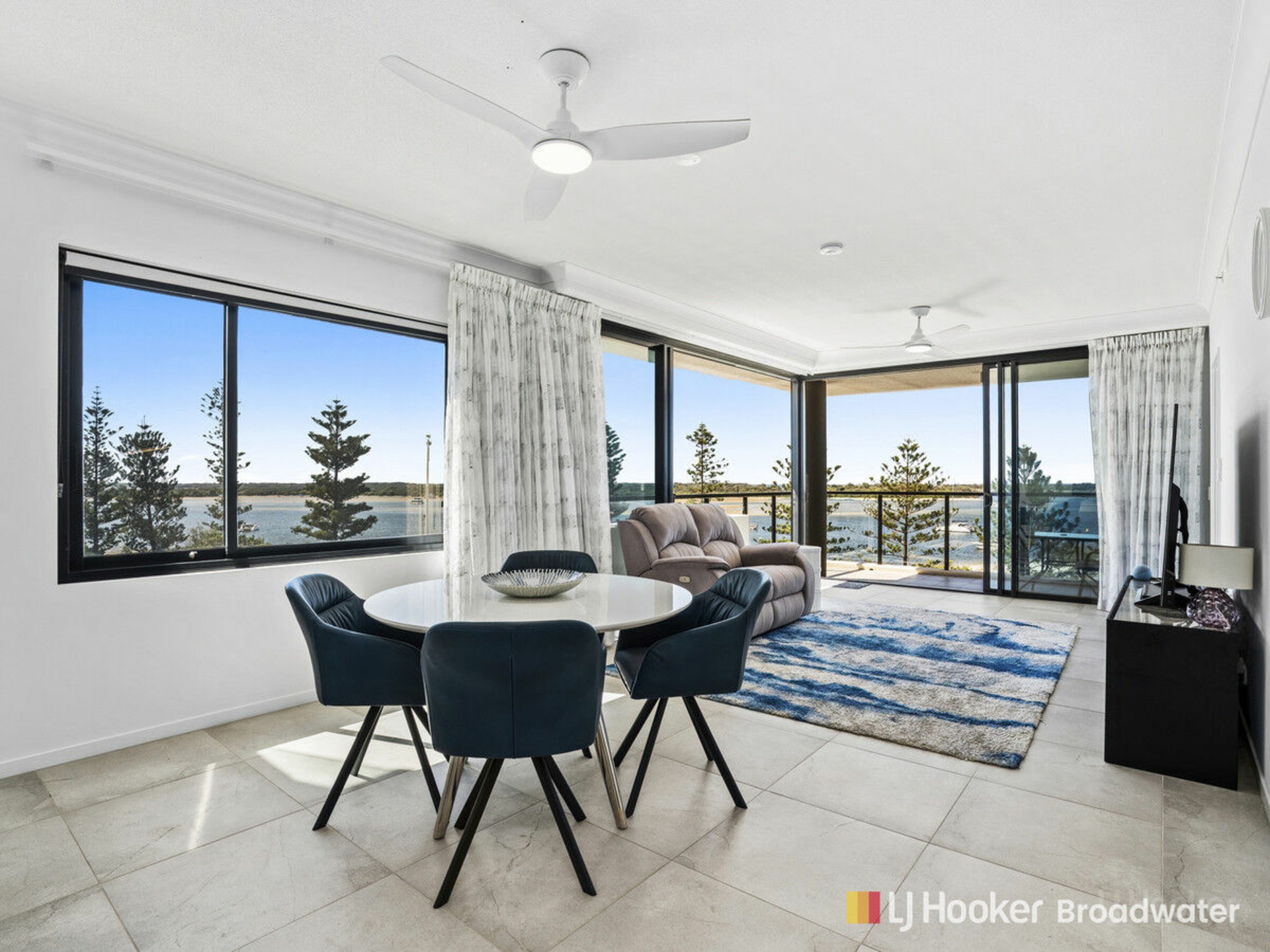 601/372 Marine Parade, LABRADOR