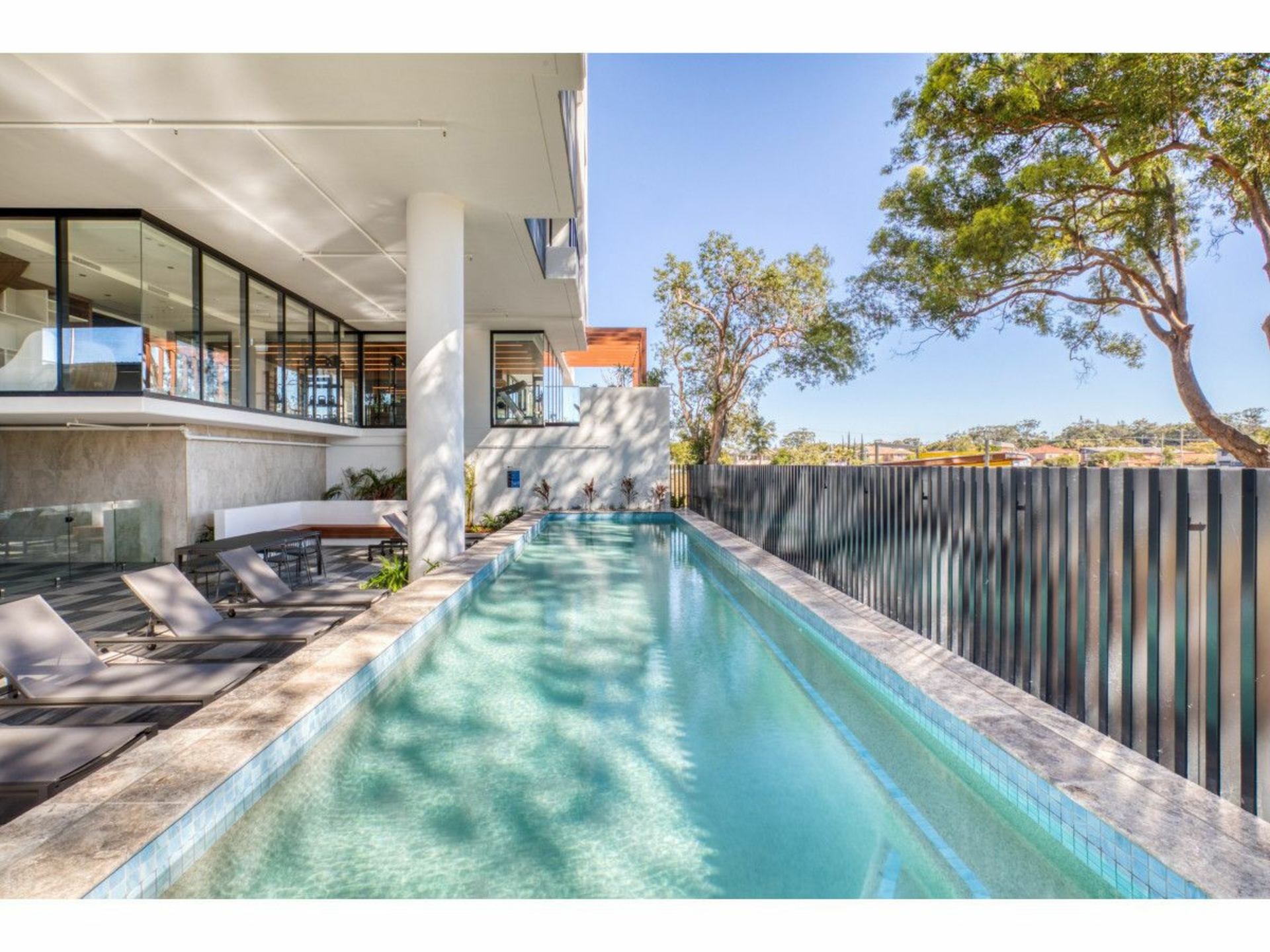 601/372 Marine Parade, LABRADOR