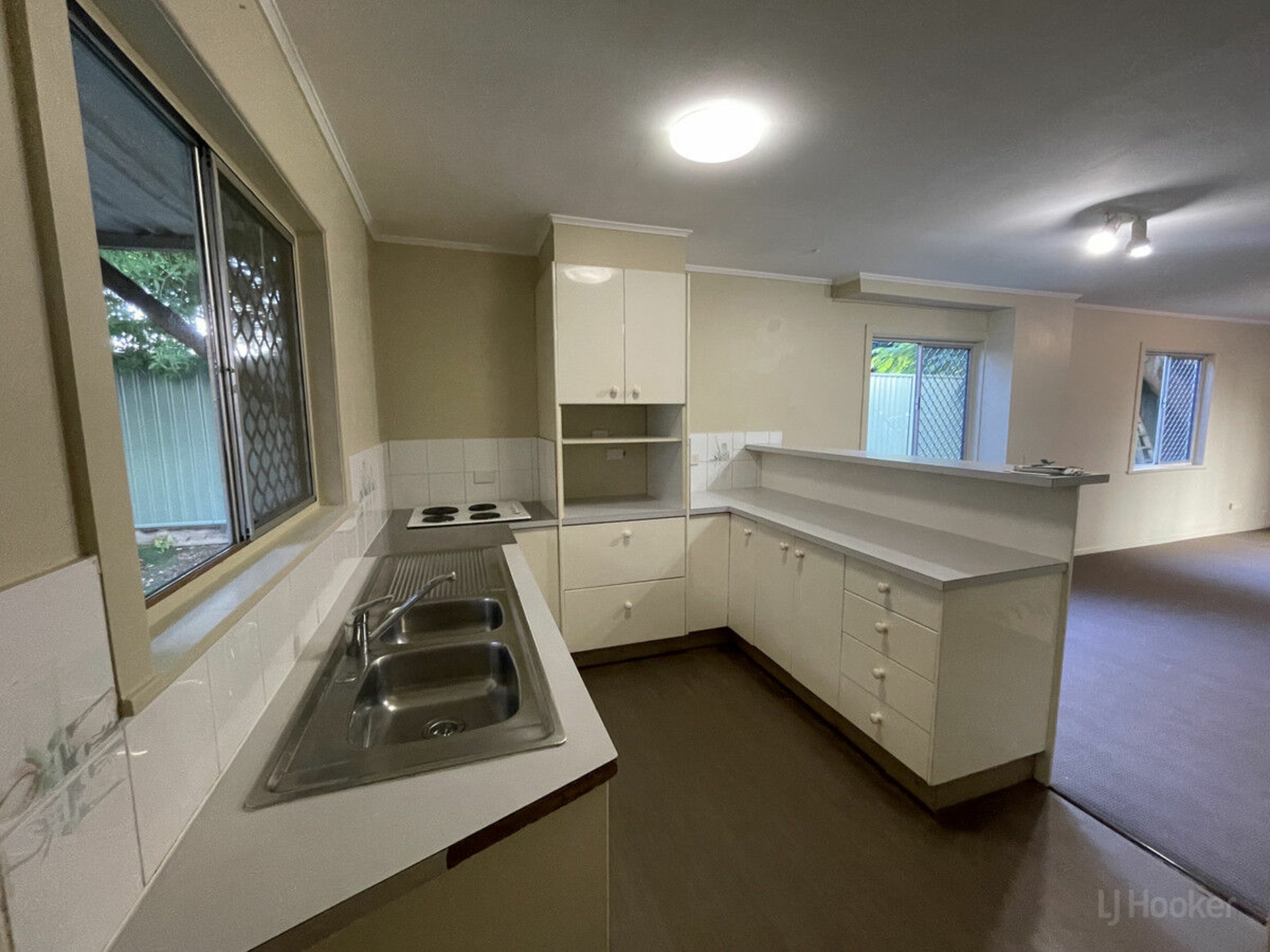8/34 Labrador Street, LABRADOR
