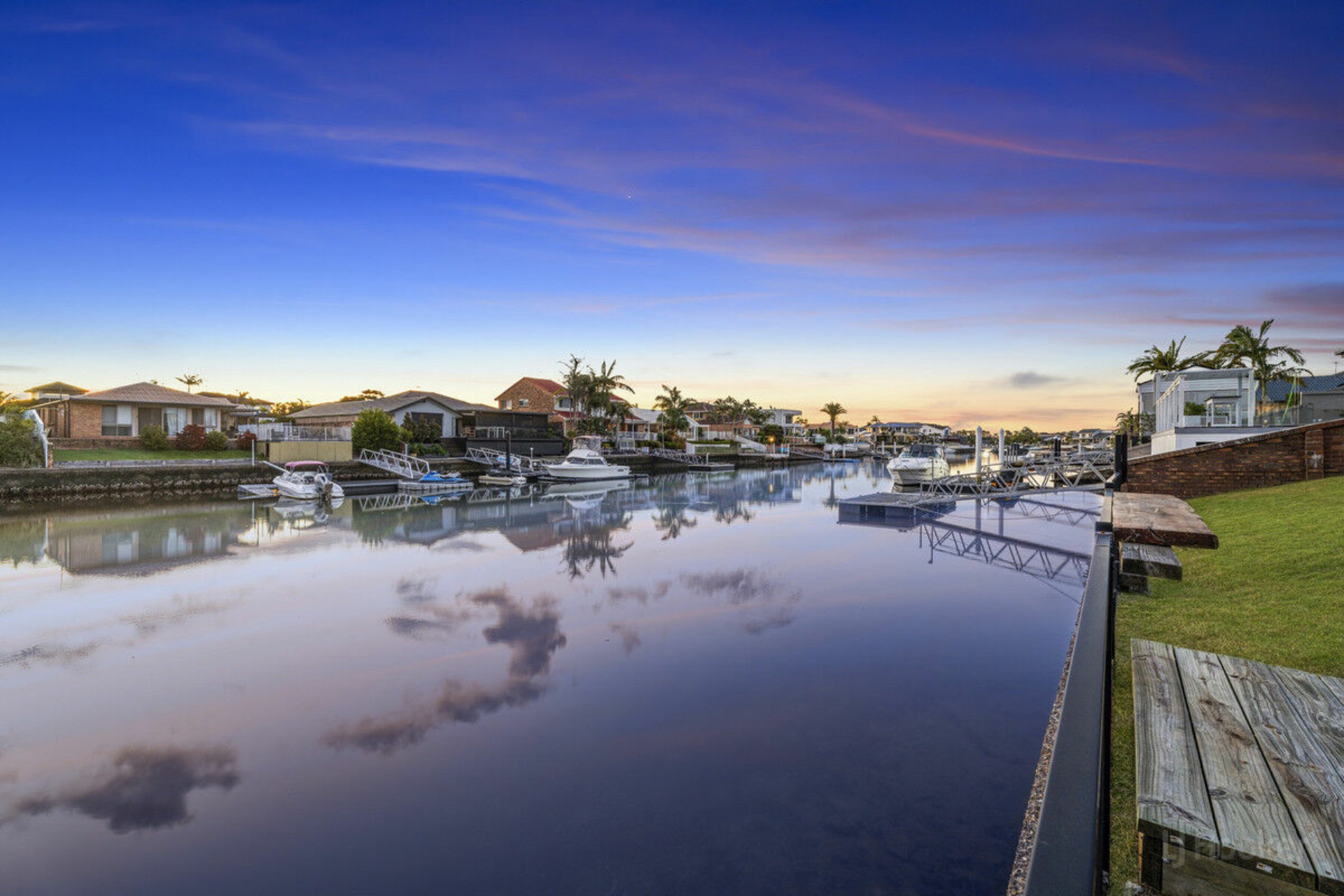 12 Midnight Court, RUNAWAY BAY