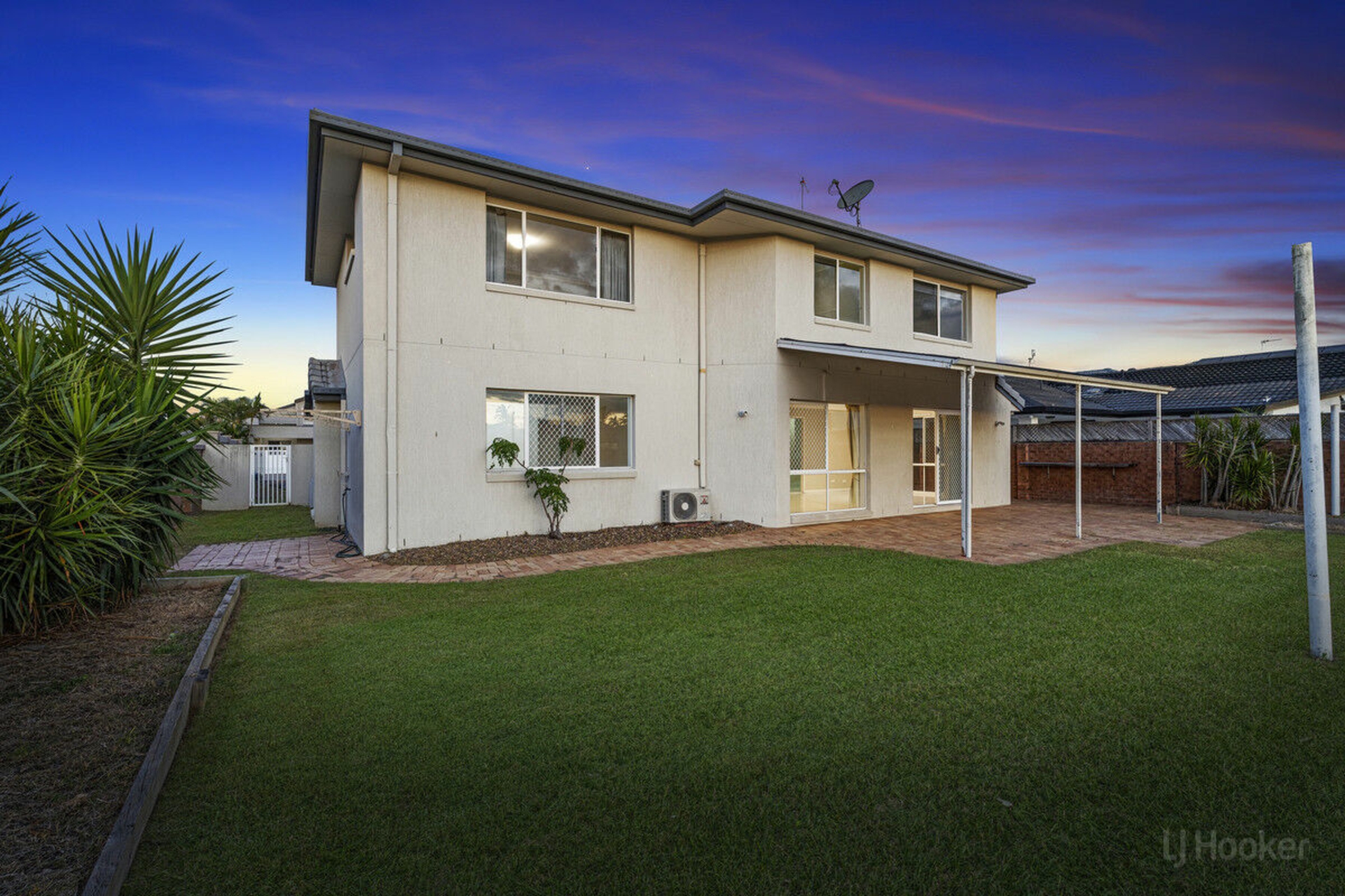 12 Midnight Court, RUNAWAY BAY