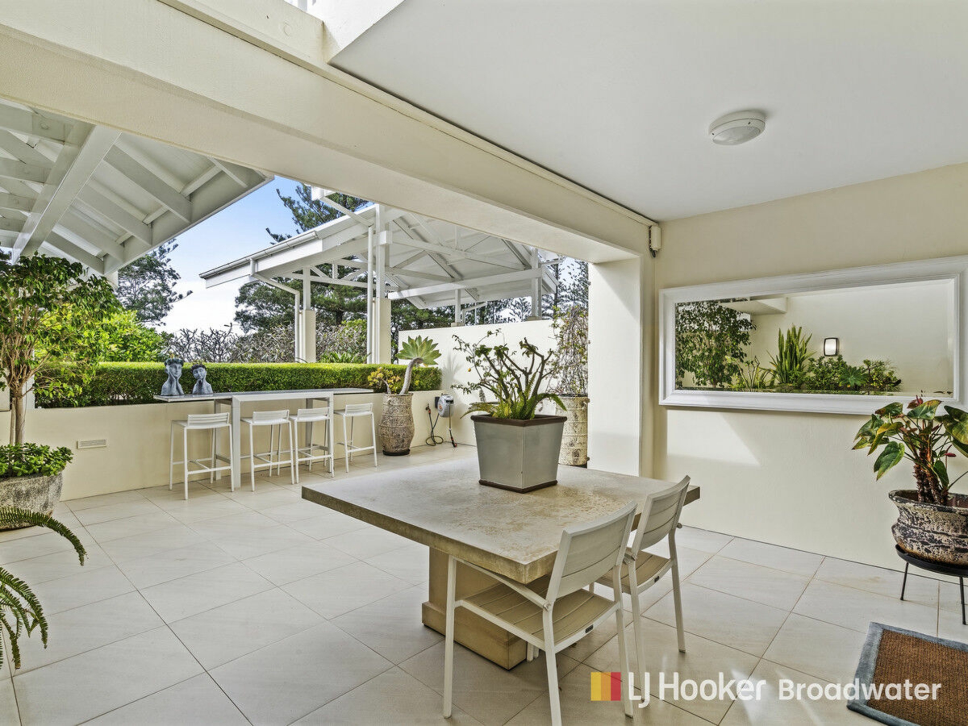 103/212-214 Marine Parade, LABRADOR