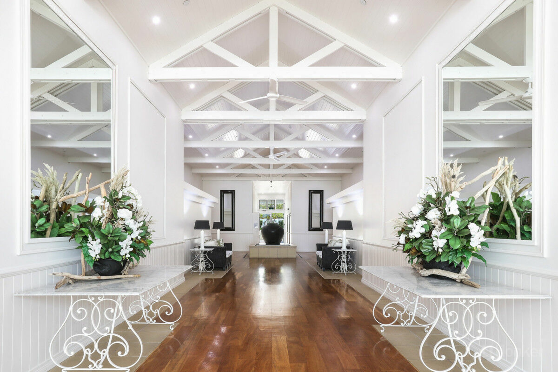 103/212-214 Marine Parade, LABRADOR