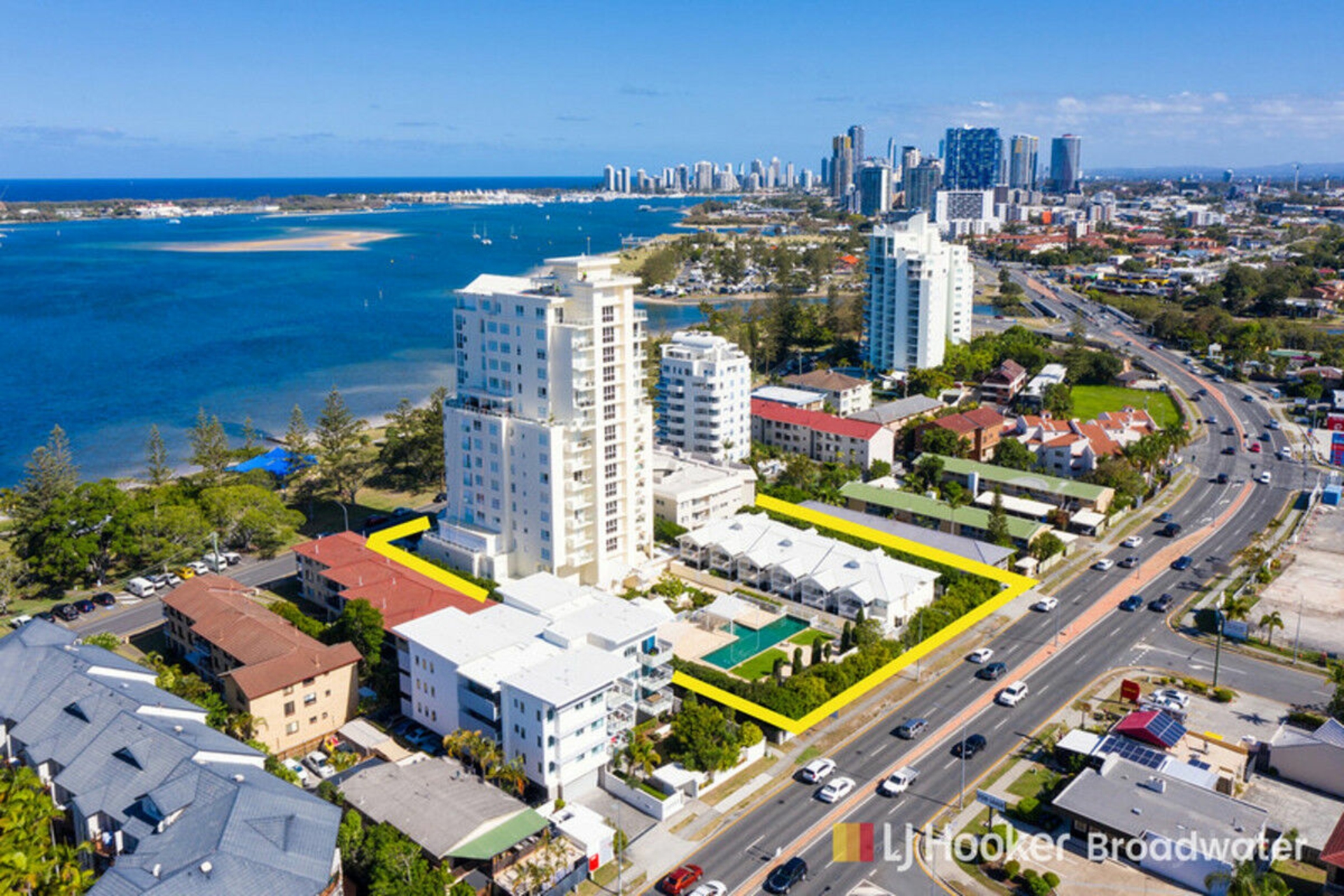 103/212-214 Marine Parade, LABRADOR