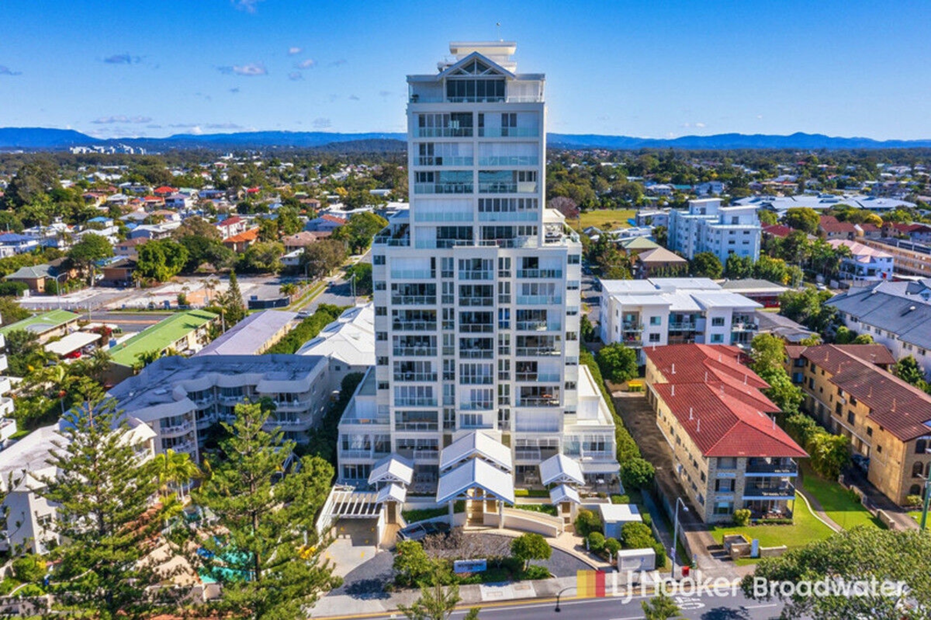 103/212-214 Marine Parade, LABRADOR