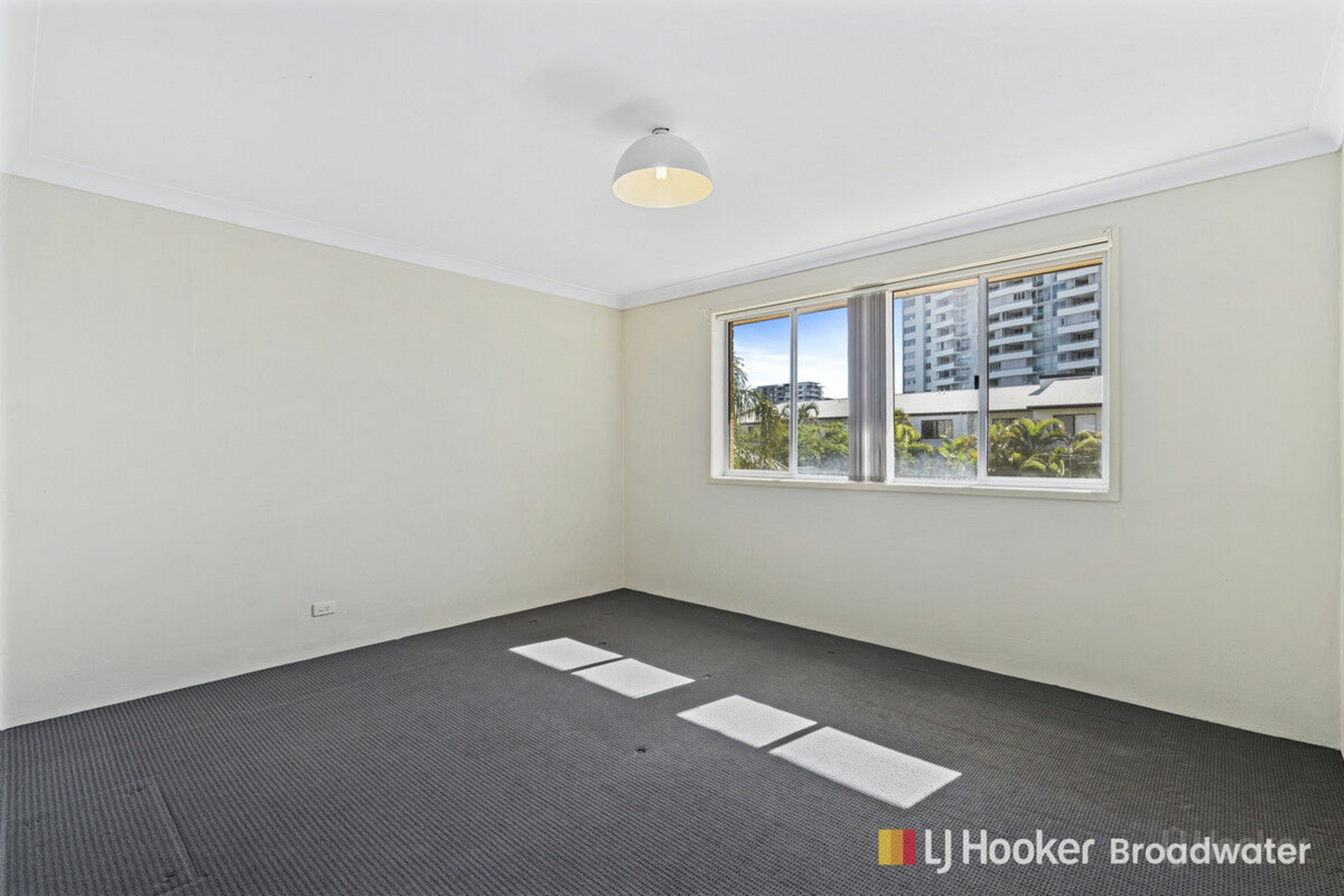 7/30 Labrador Street, LABRADOR