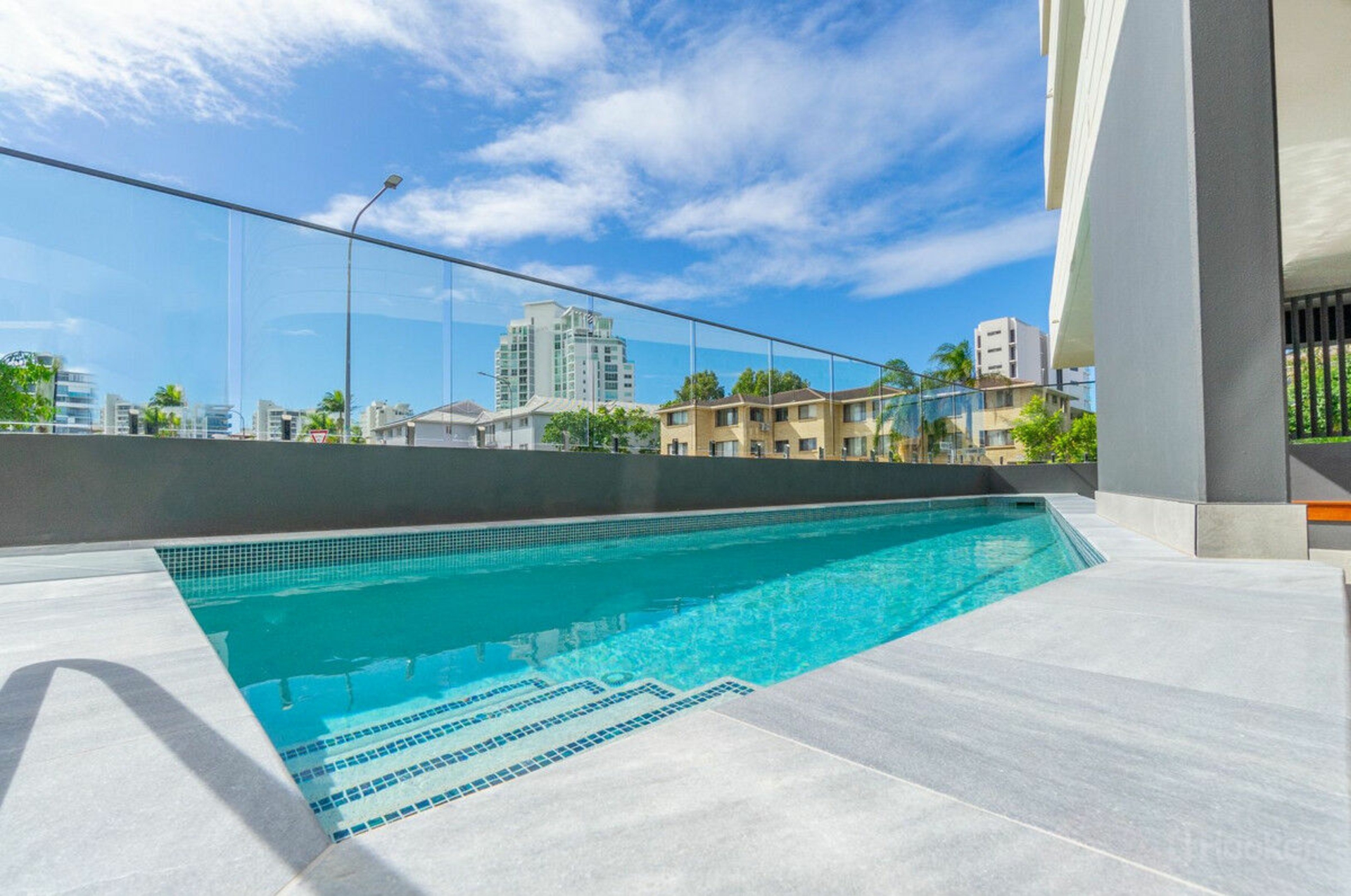 207/110 Frank Street, LABRADOR