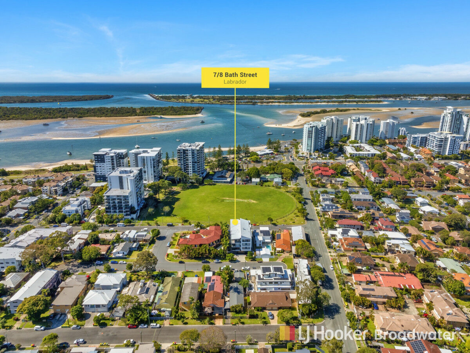 7/8 Bath Street, LABRADOR