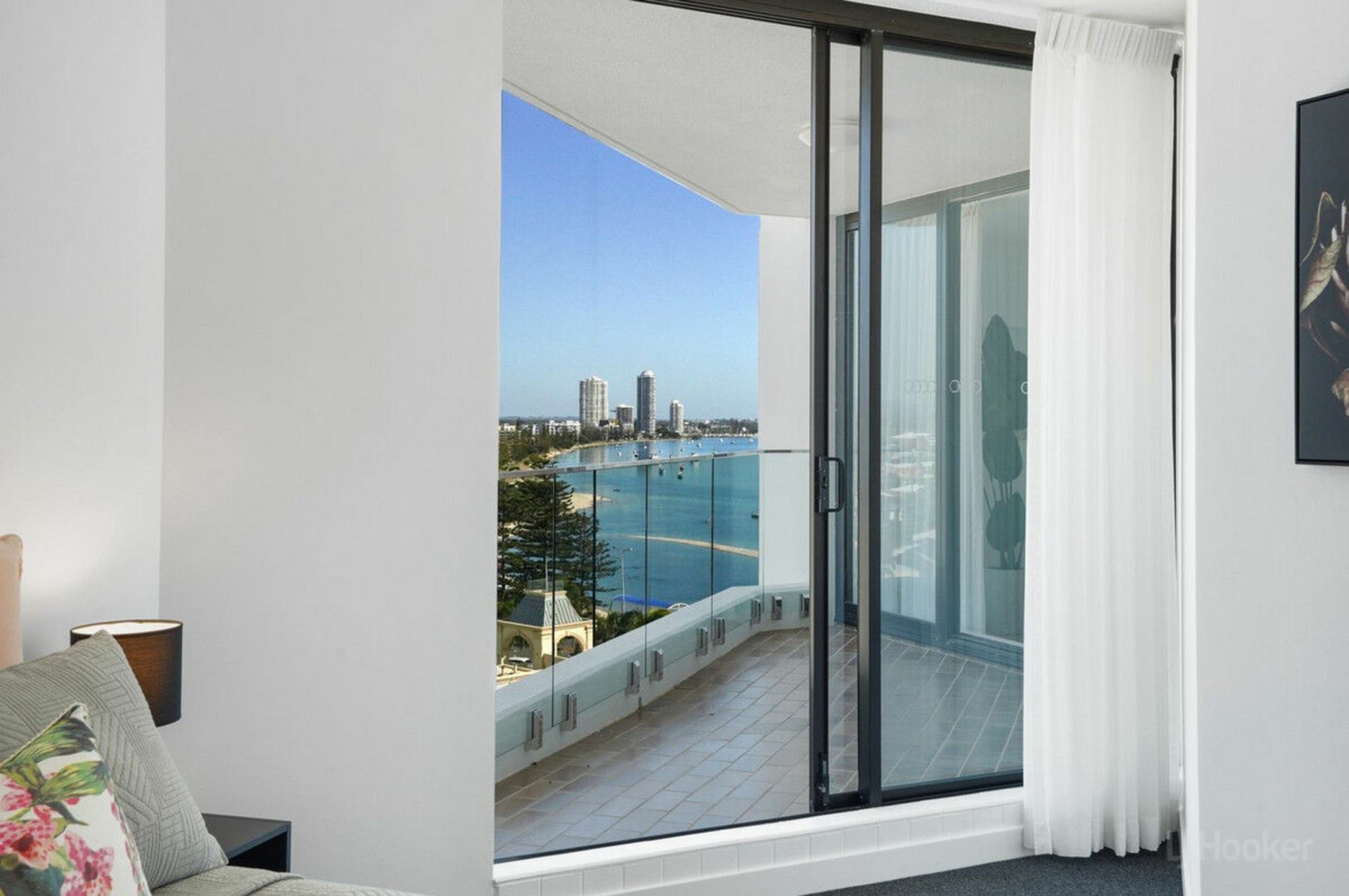 701/41 Labrador Street, LABRADOR
