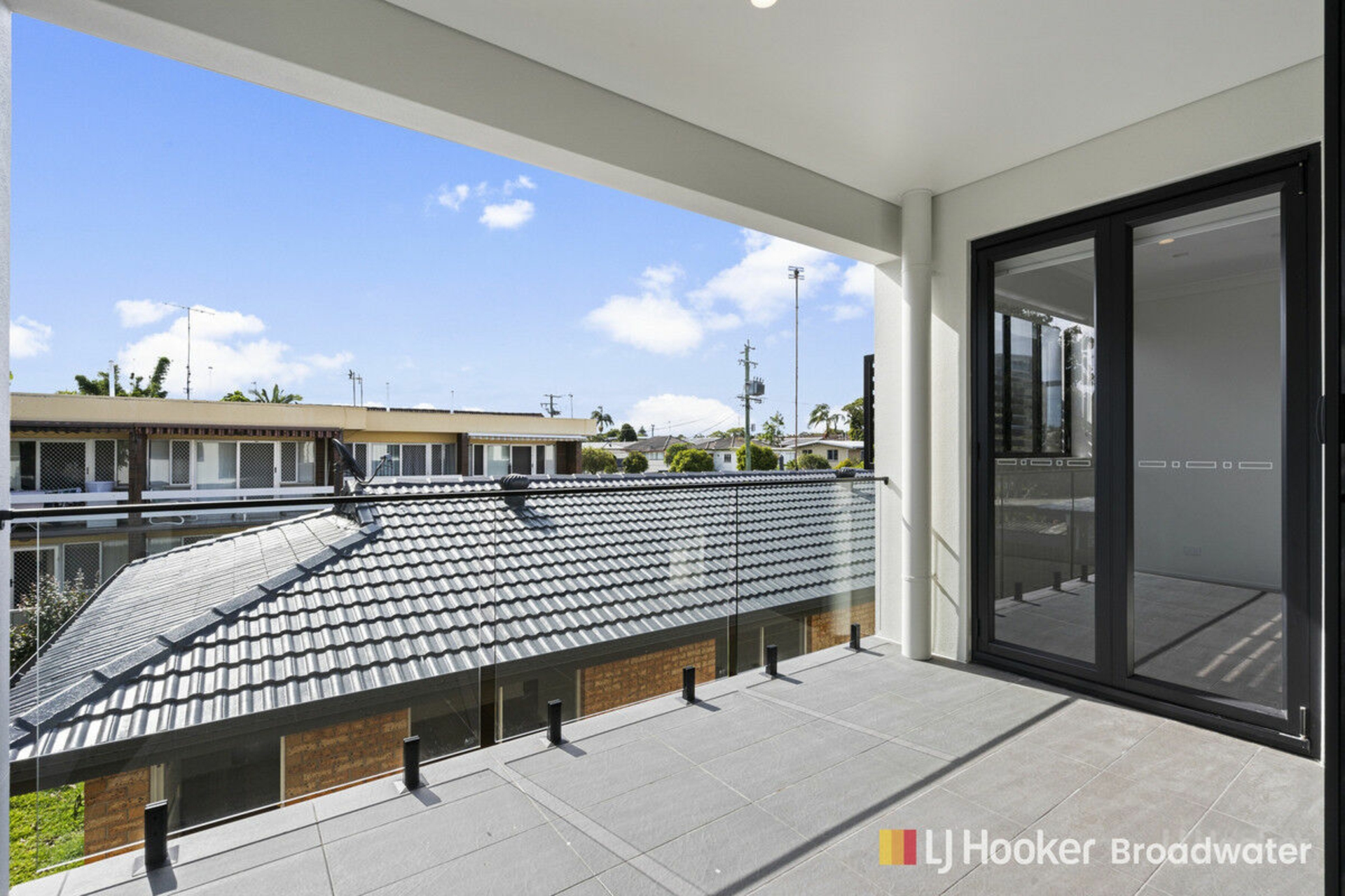 6/10 Central Street, LABRADOR