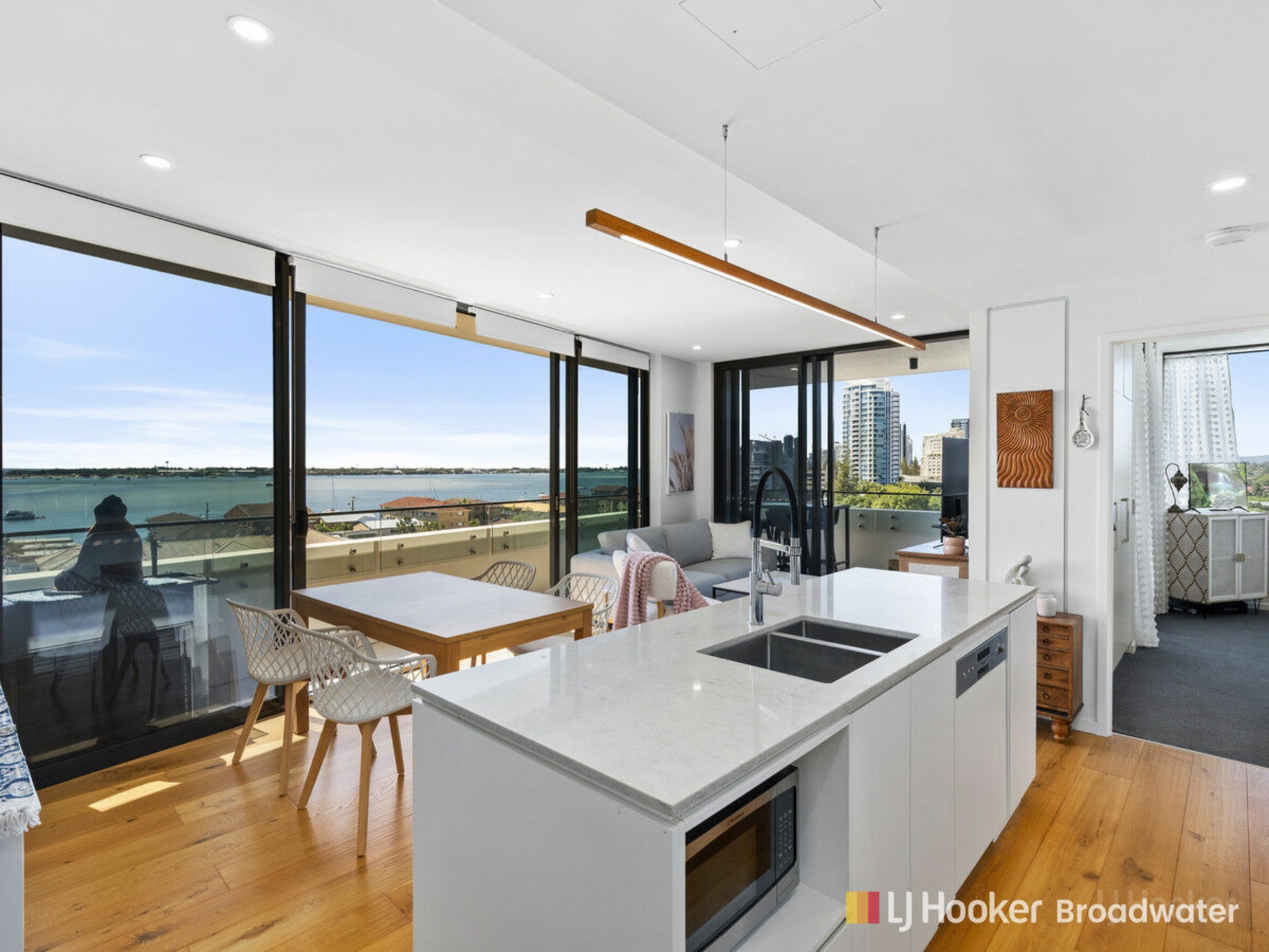 709/110 Frank Street, LABRADOR