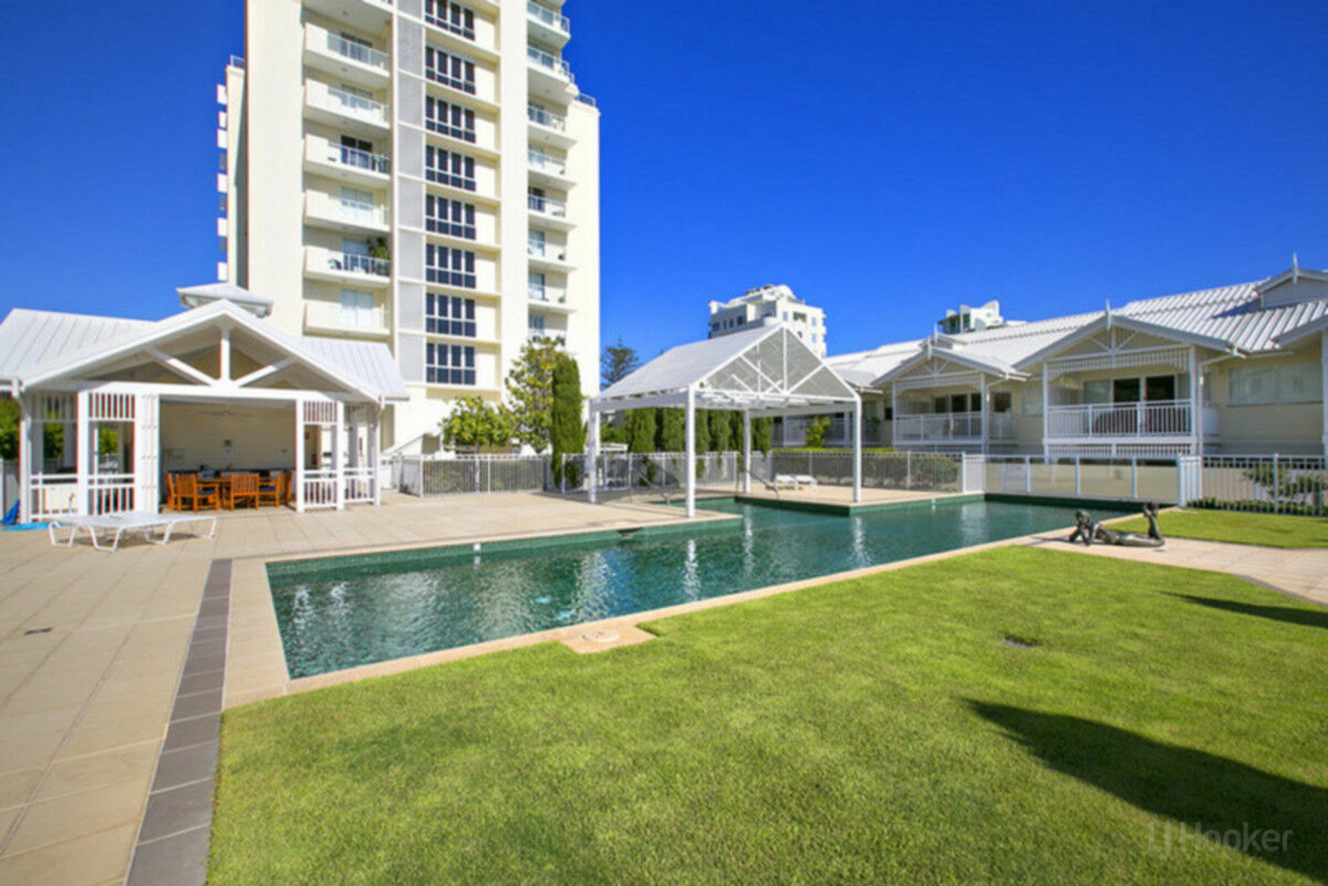 501/212-214 Marine Parade, LABRADOR