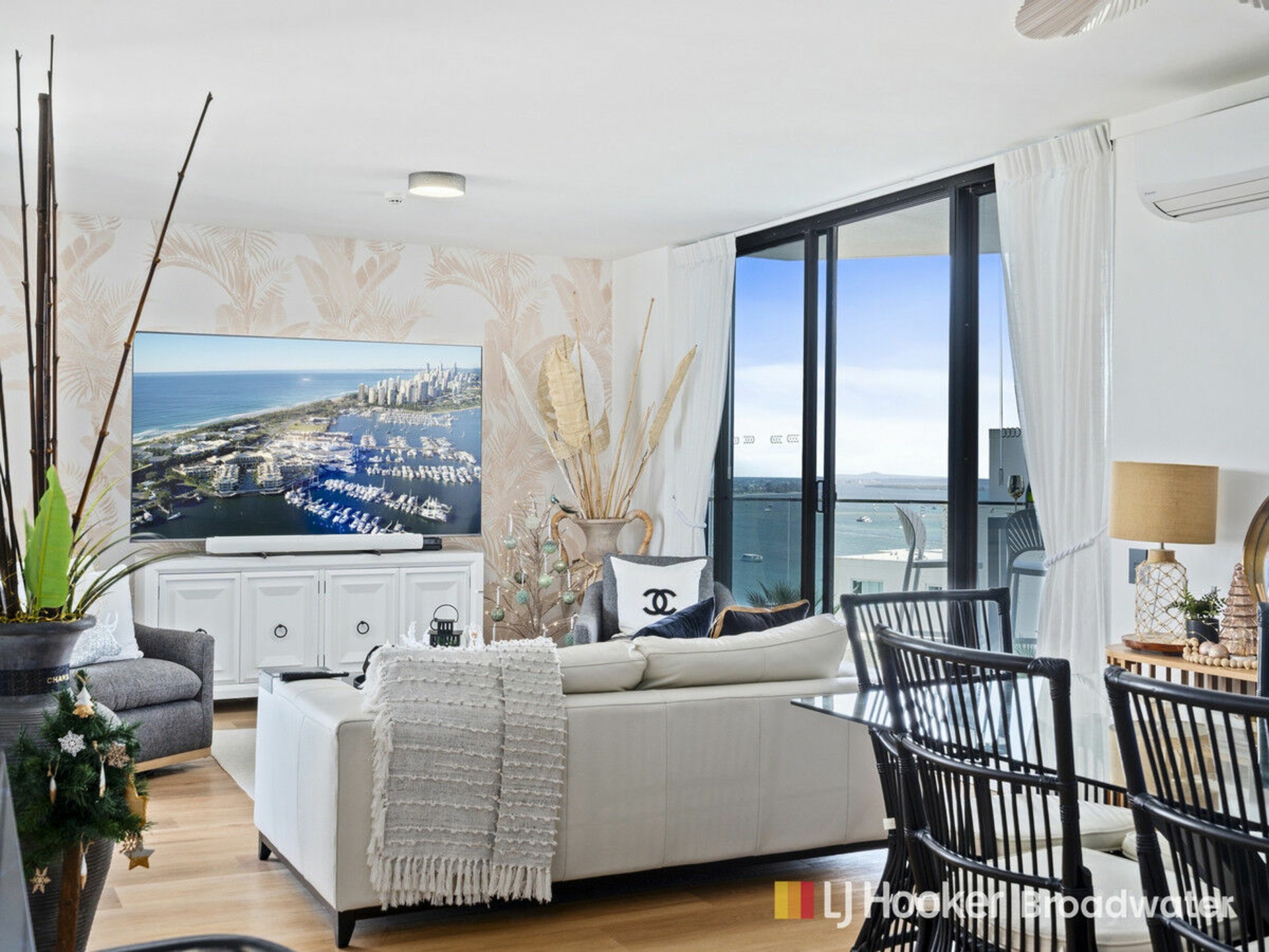 1401/41 Labrador Street, LABRADOR