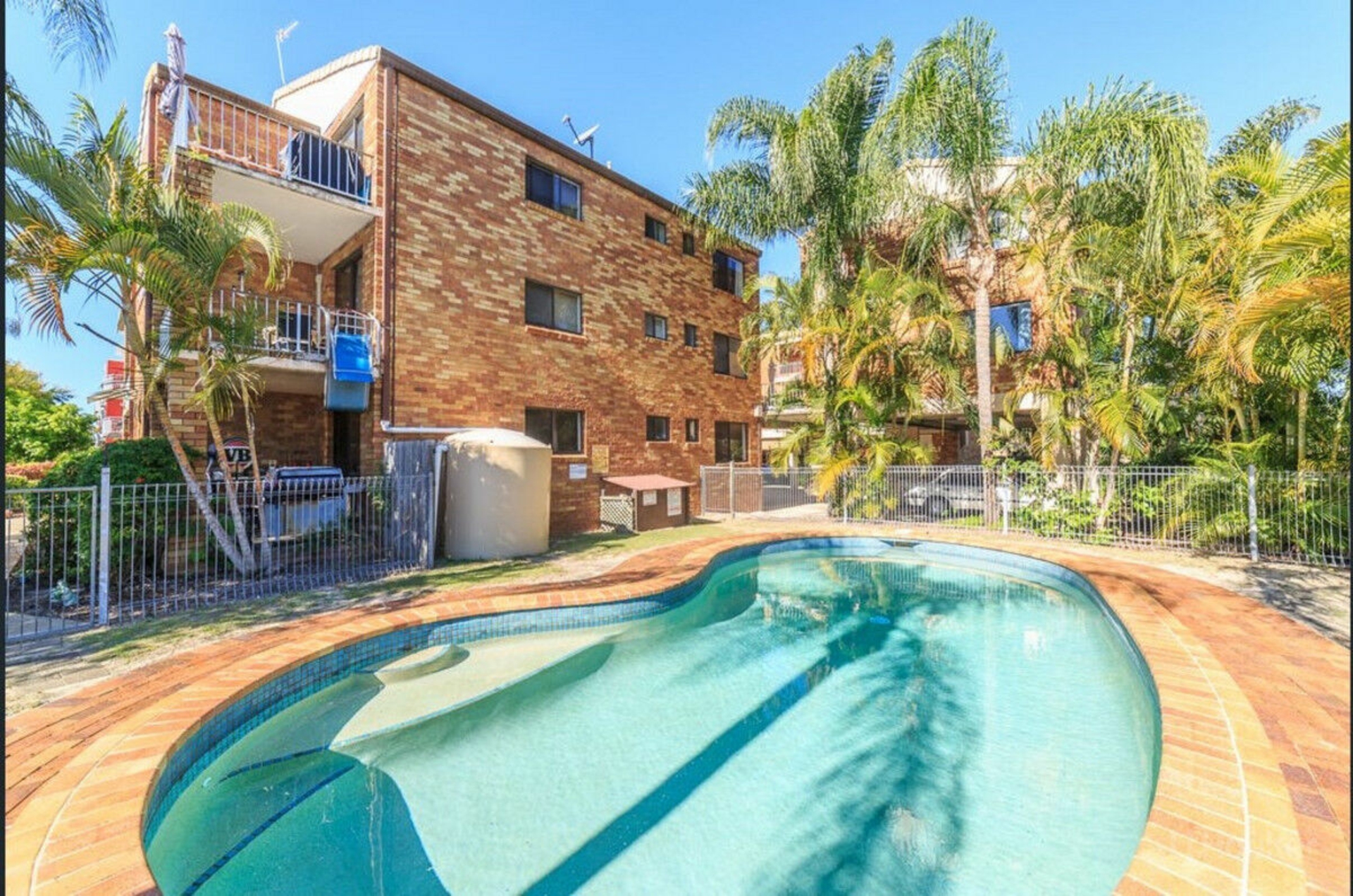 18/28 Hunter Avenue, LABRADOR